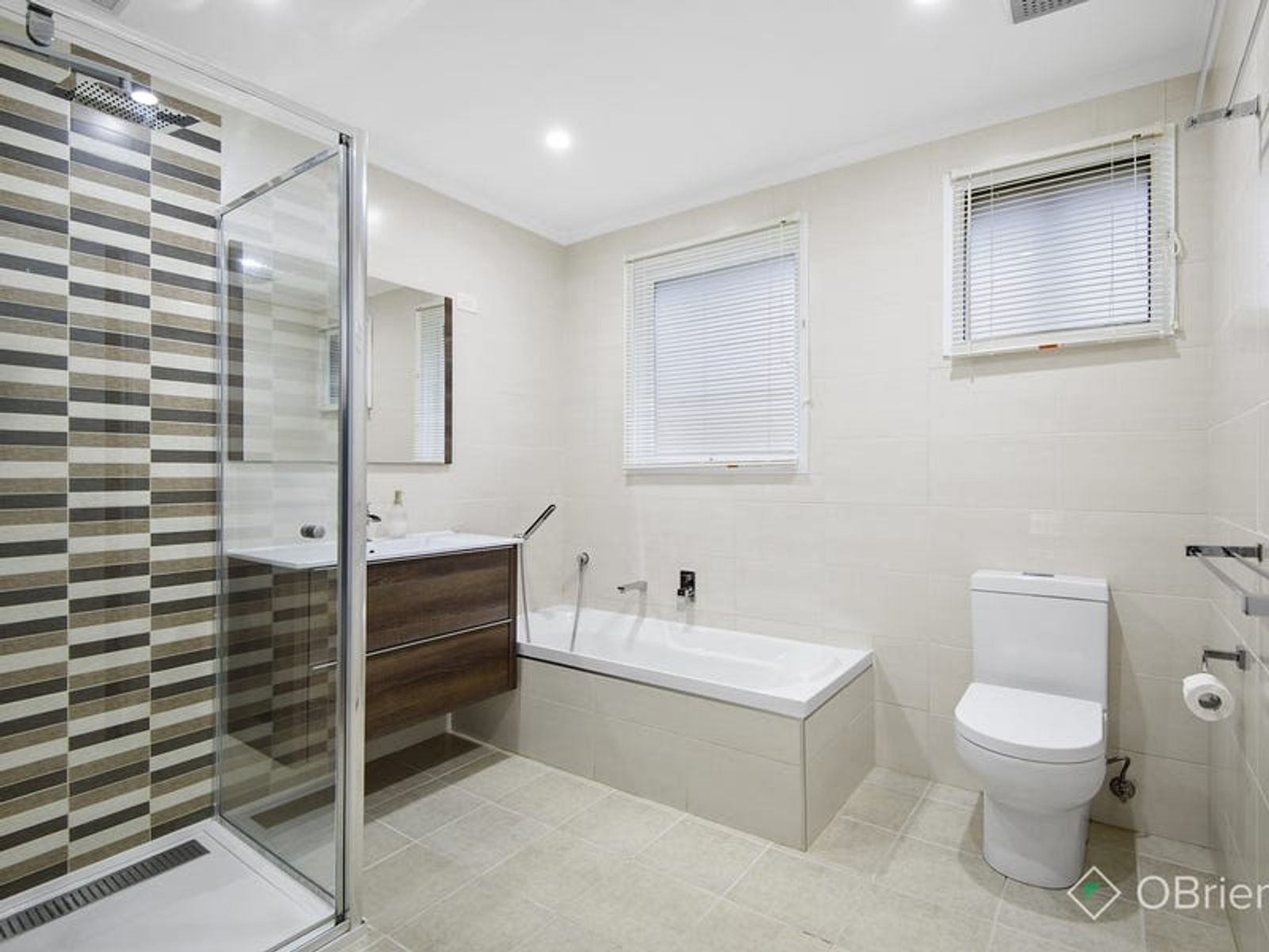 13 William Perry, Endeavour Hills, VIC 3802, Endeavour Hills - Thumbnail 5