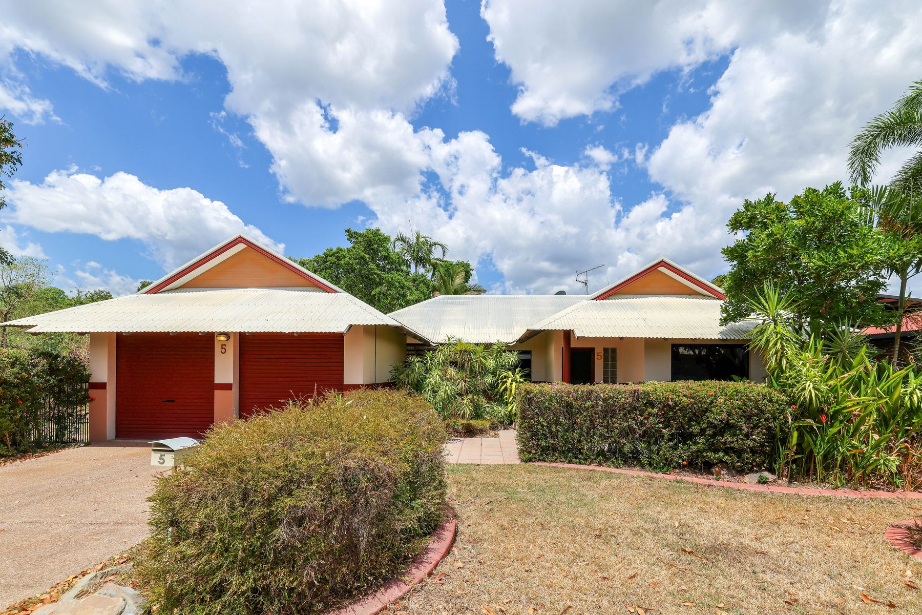 5 Rose Street, Gunn - Image 1