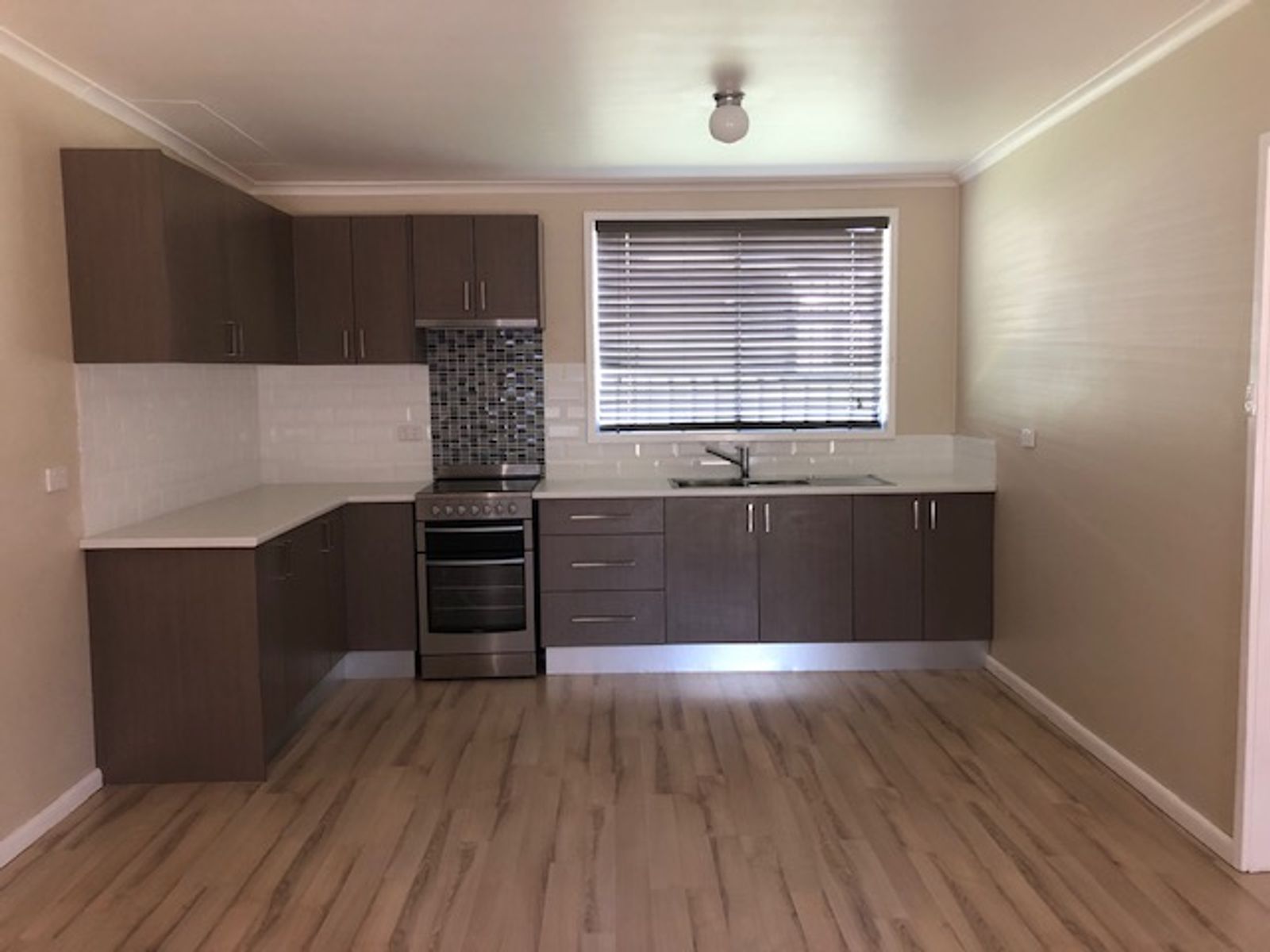 2/22b Spence Street, Taree NSW 2430, Taree - Thumbnail 2