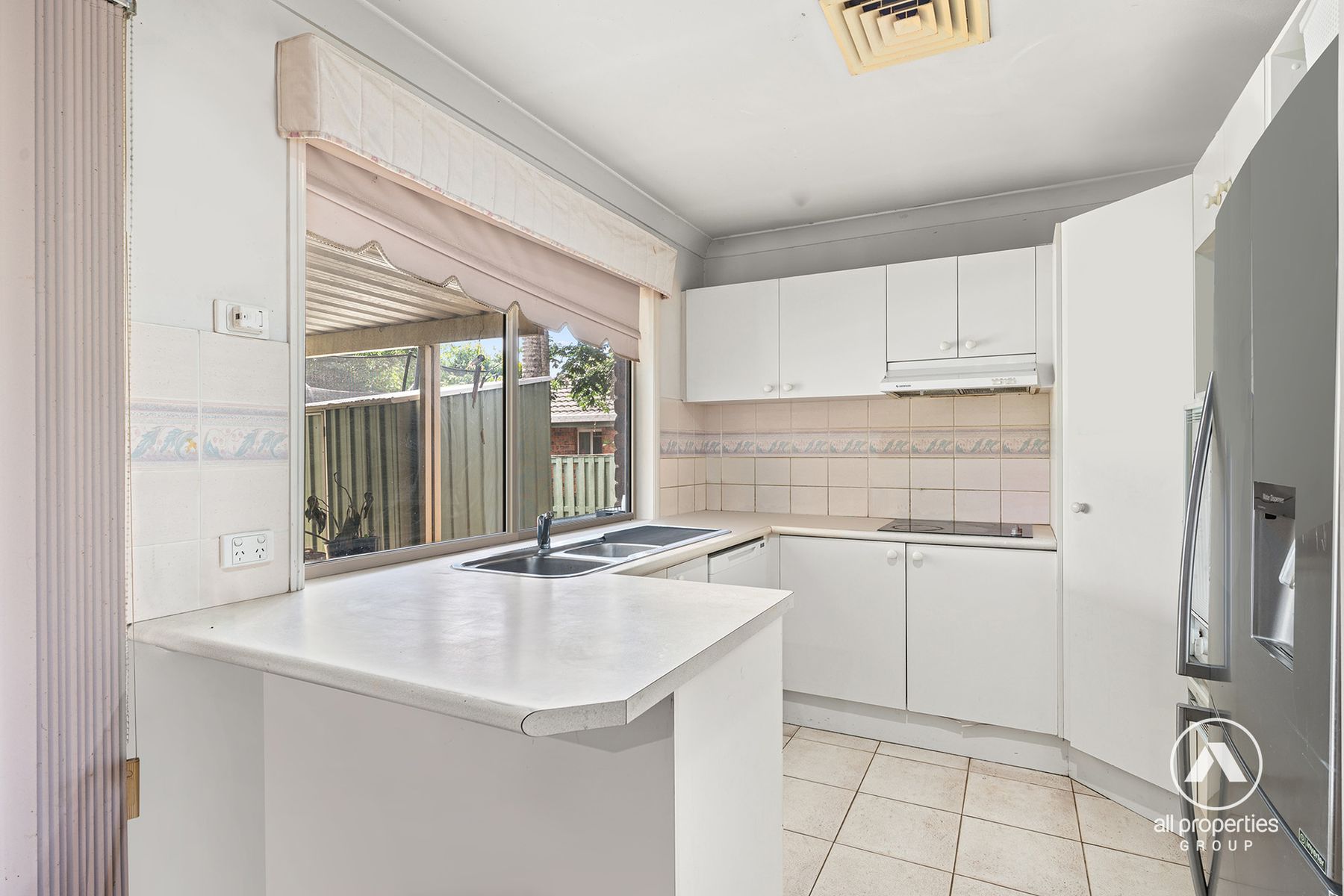 139 Middle Road, Hillcrest QLD 4118, Hillcrest - Thumbnail 2