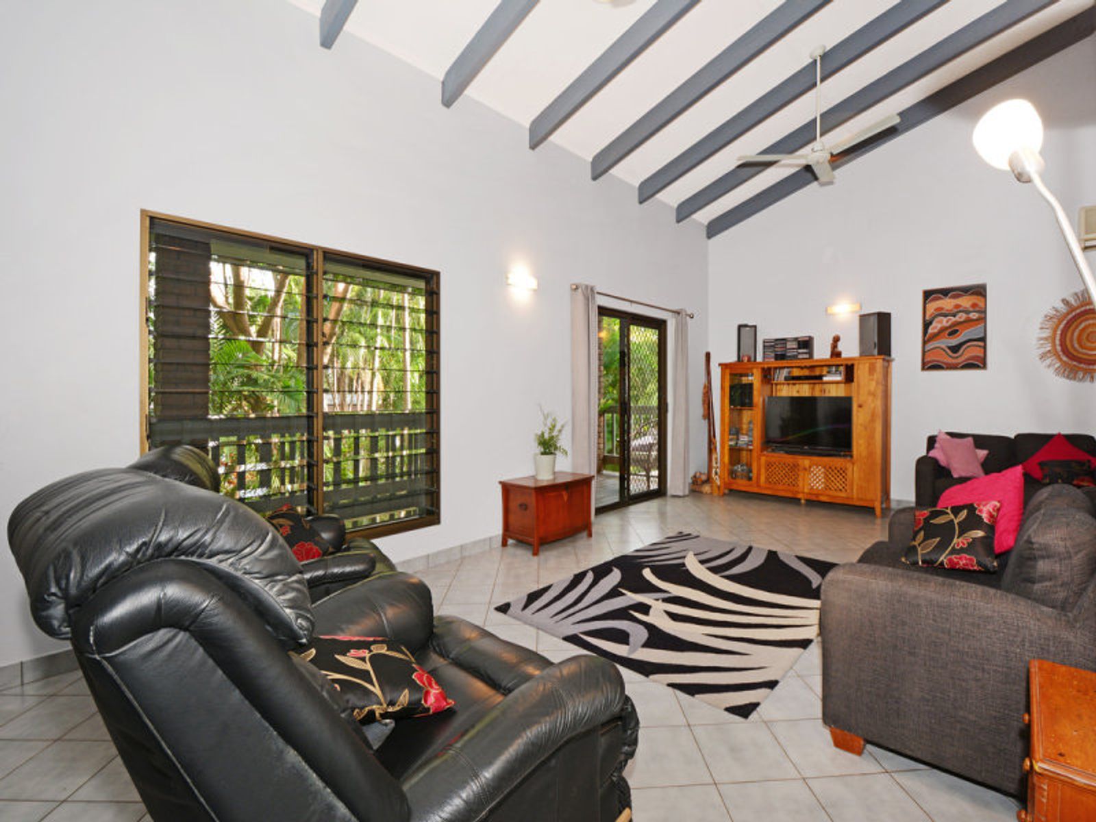 28 Martin Crescent, Coconut Grove NT 0810, Coconut Grove - Thumbnail 3