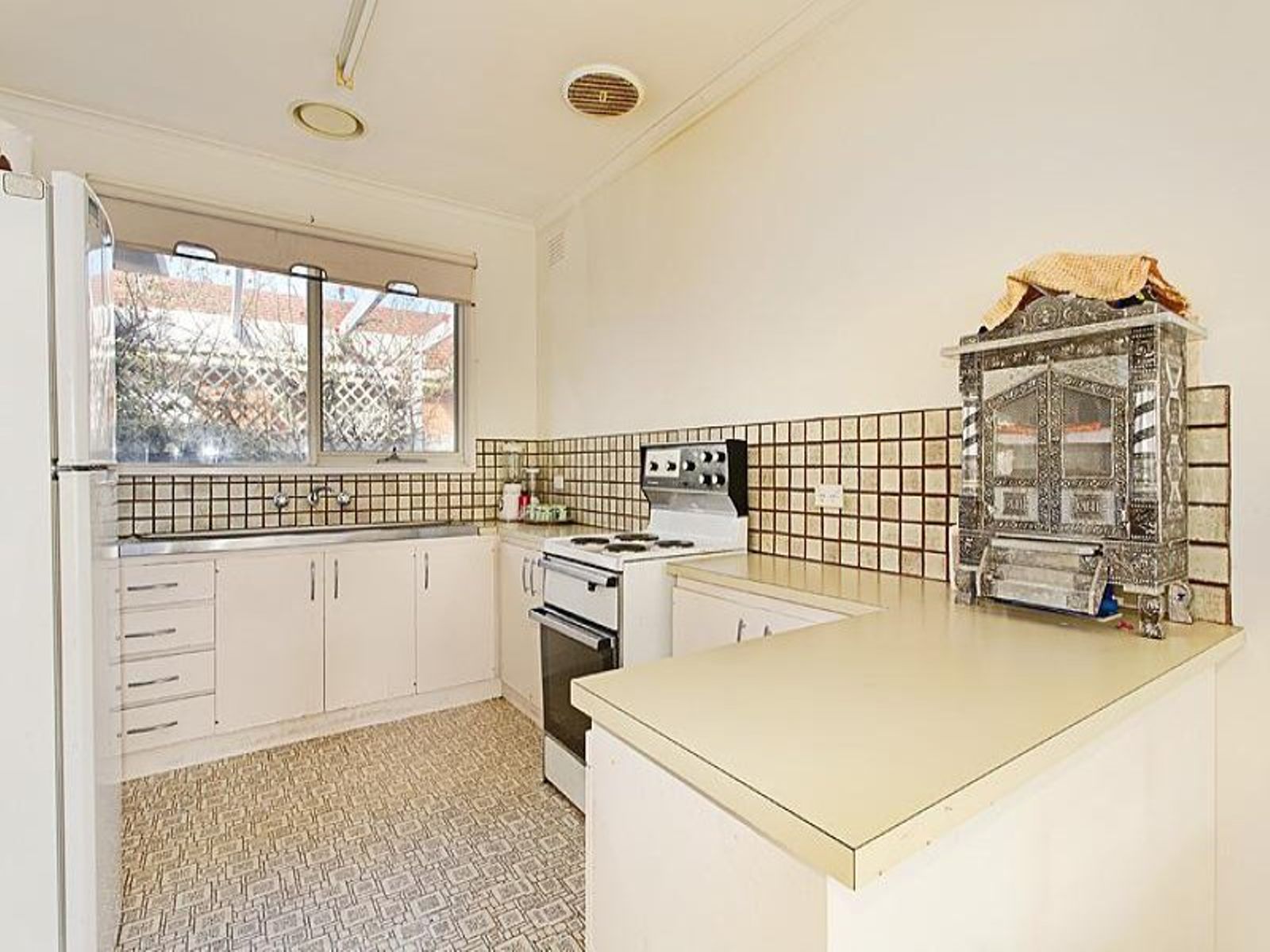 3/150 Roberts Street, Essendon - Thumbnail 8