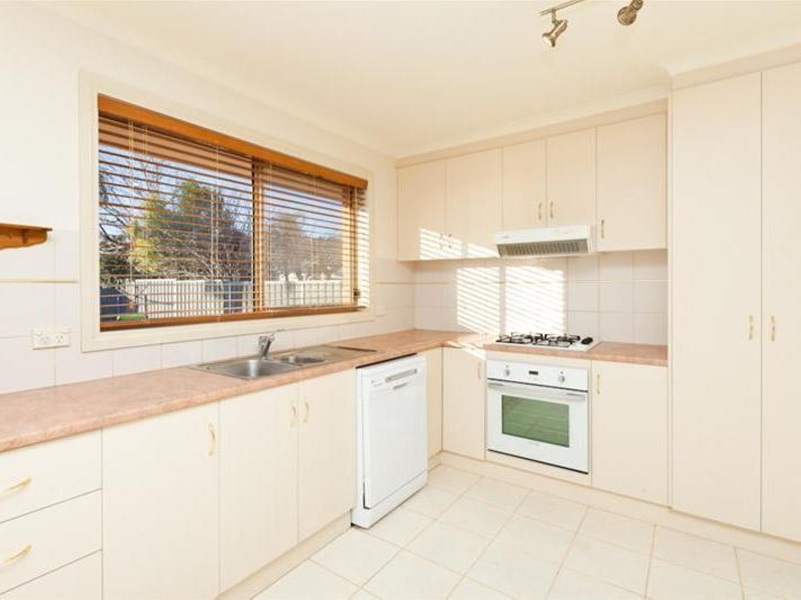 4 Fawkner Court, Mildura - Thumbnail 3