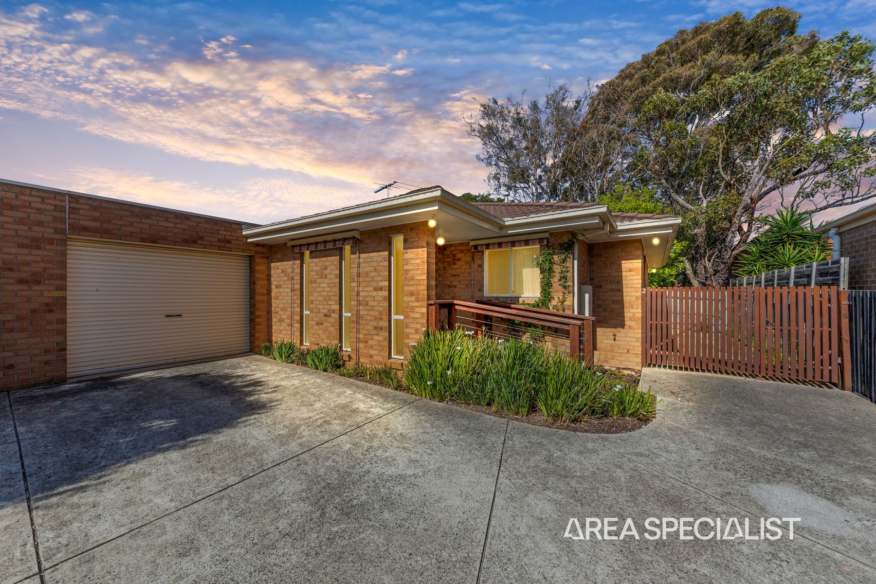 2/19 Rosslyn Avenue, Seaford, VIC 3198, Seaford - Thumbnail 2