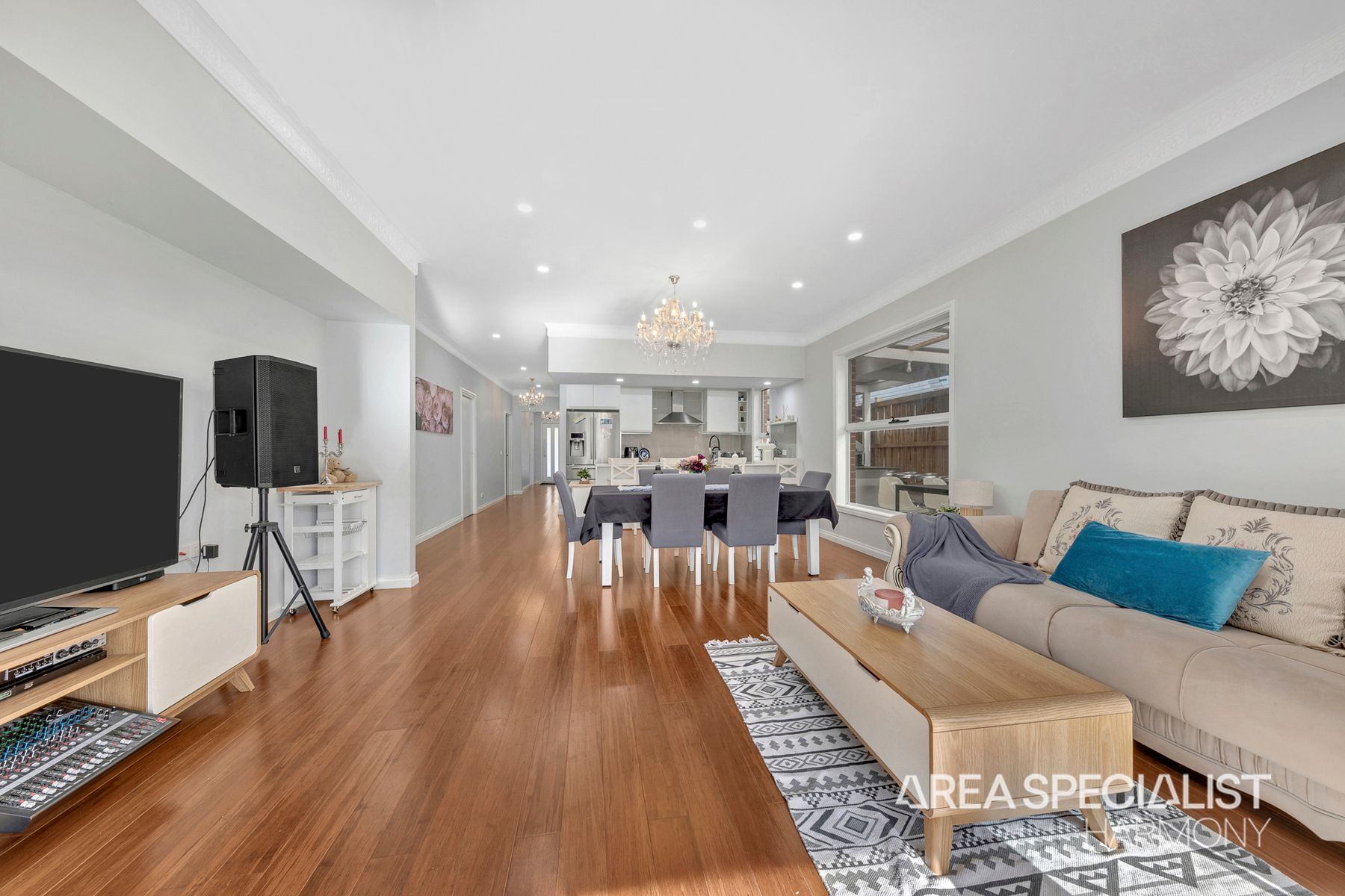 16 Longford Crescent, Weir Views, VIC 3338, Weir Views - Thumbnail 8