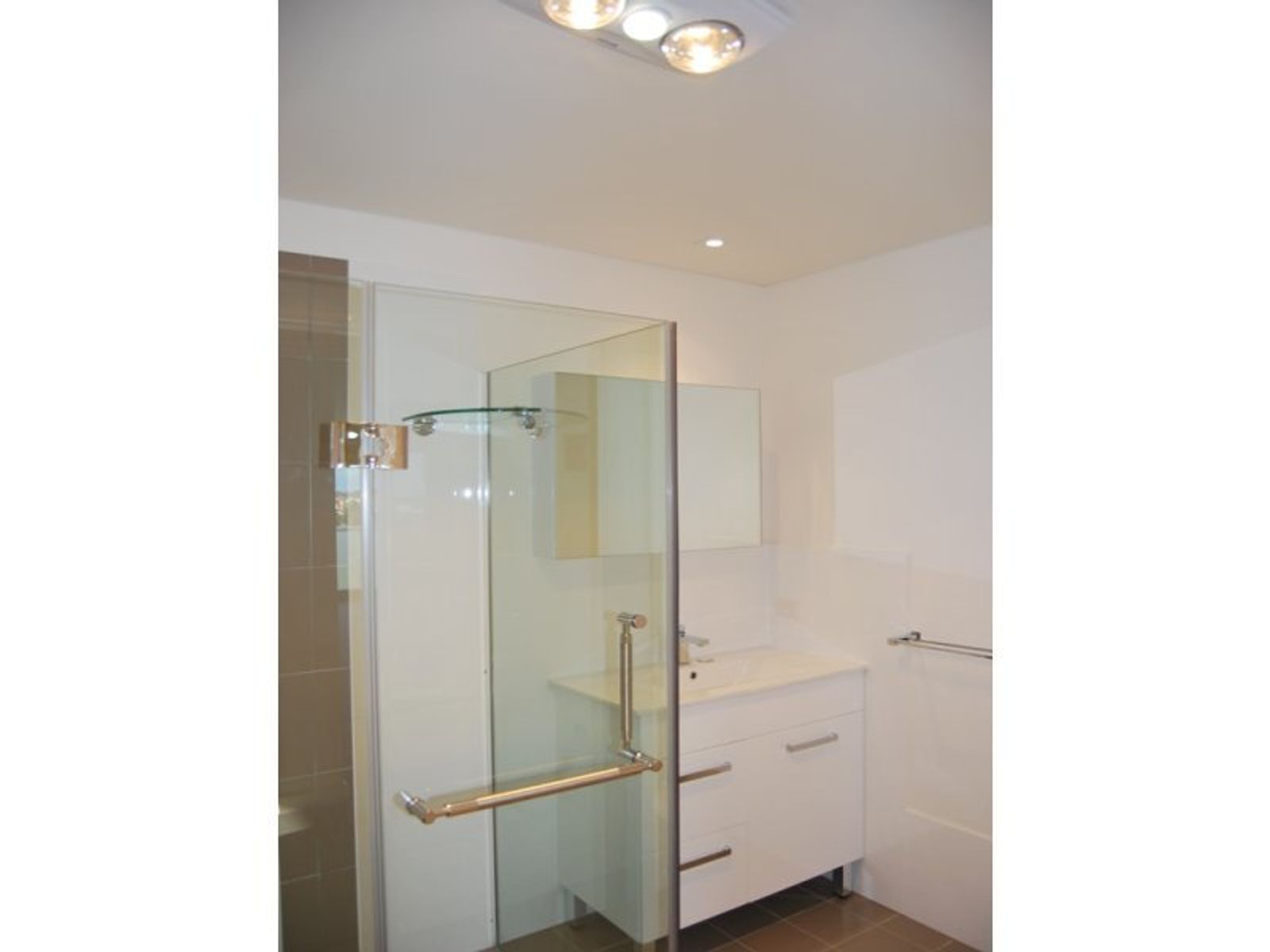 3/2, 21, Mawson Lakes - Thumbnail 6