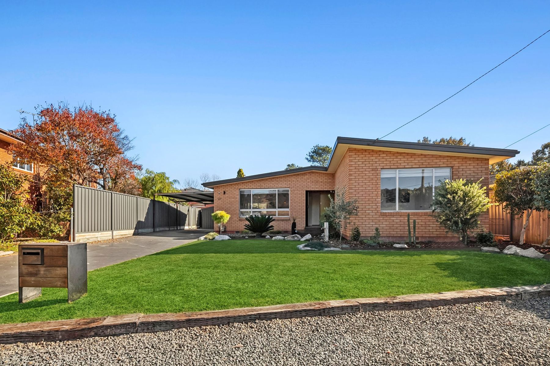 27 Woodger Parade, Queanbeyan - Image 1