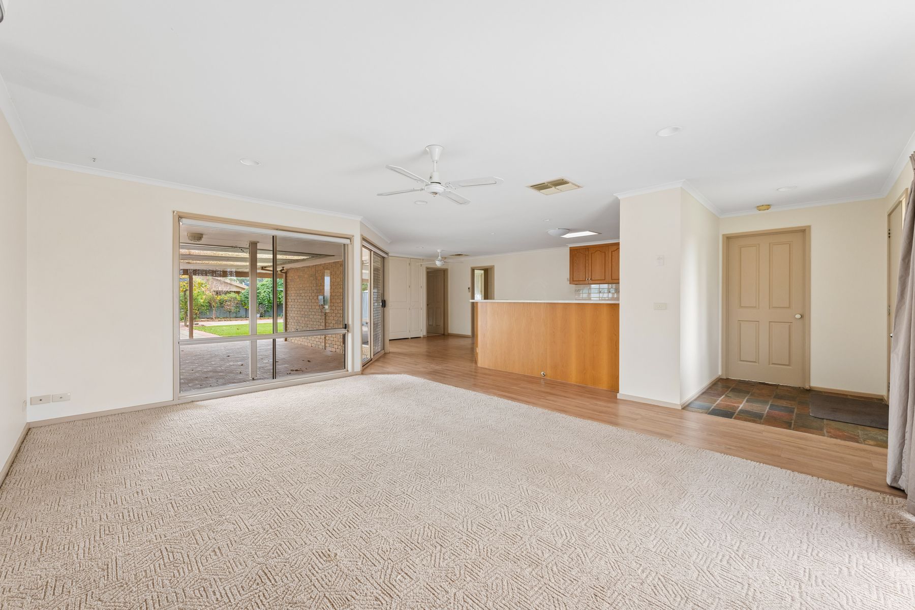 1 Elinda Court, Red Cliffs VIC 3496 - Image 1