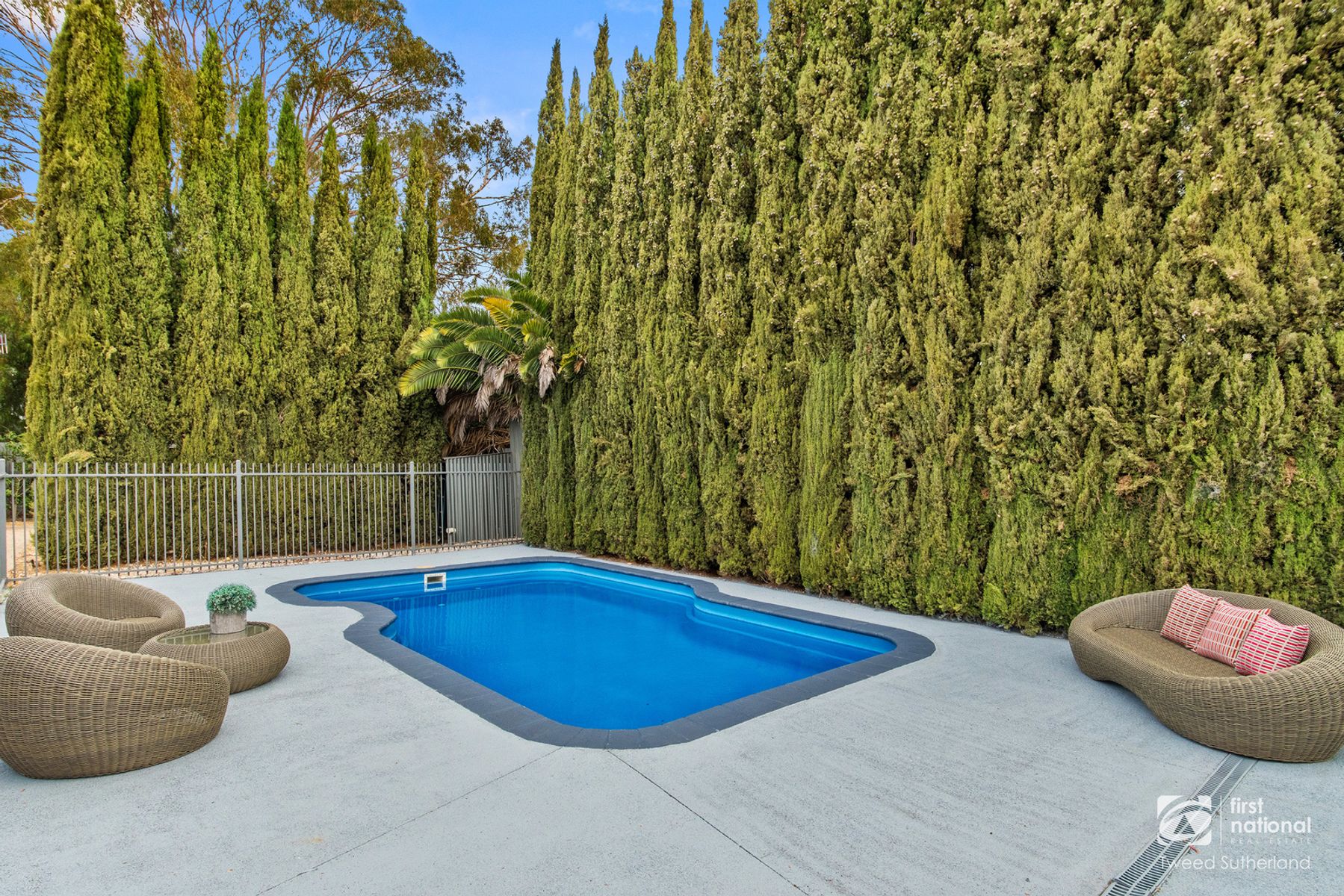 026 Open2view ID733677 110 Bridge Street