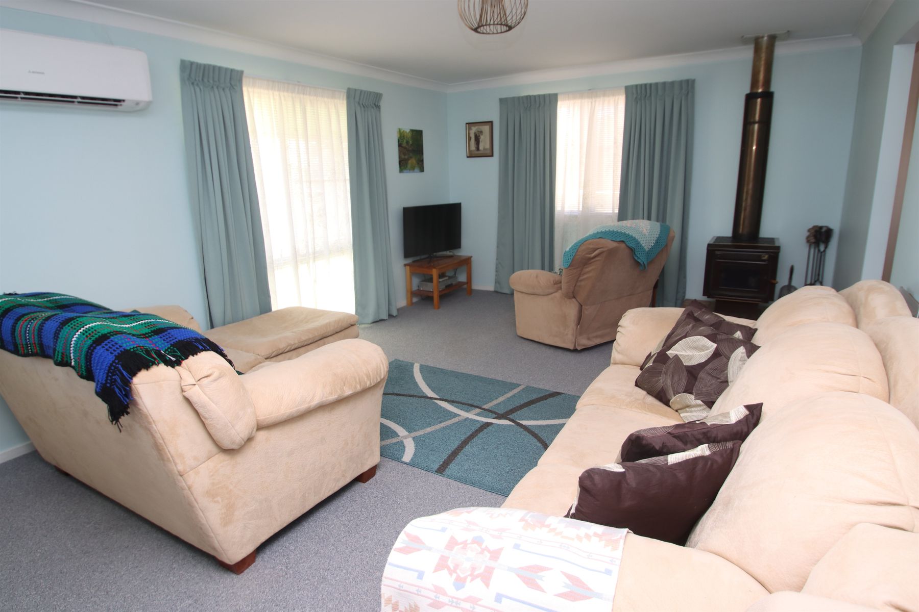 9 High Street, Tenterfield NSW 2372, Tenterfield - Thumbnail 2