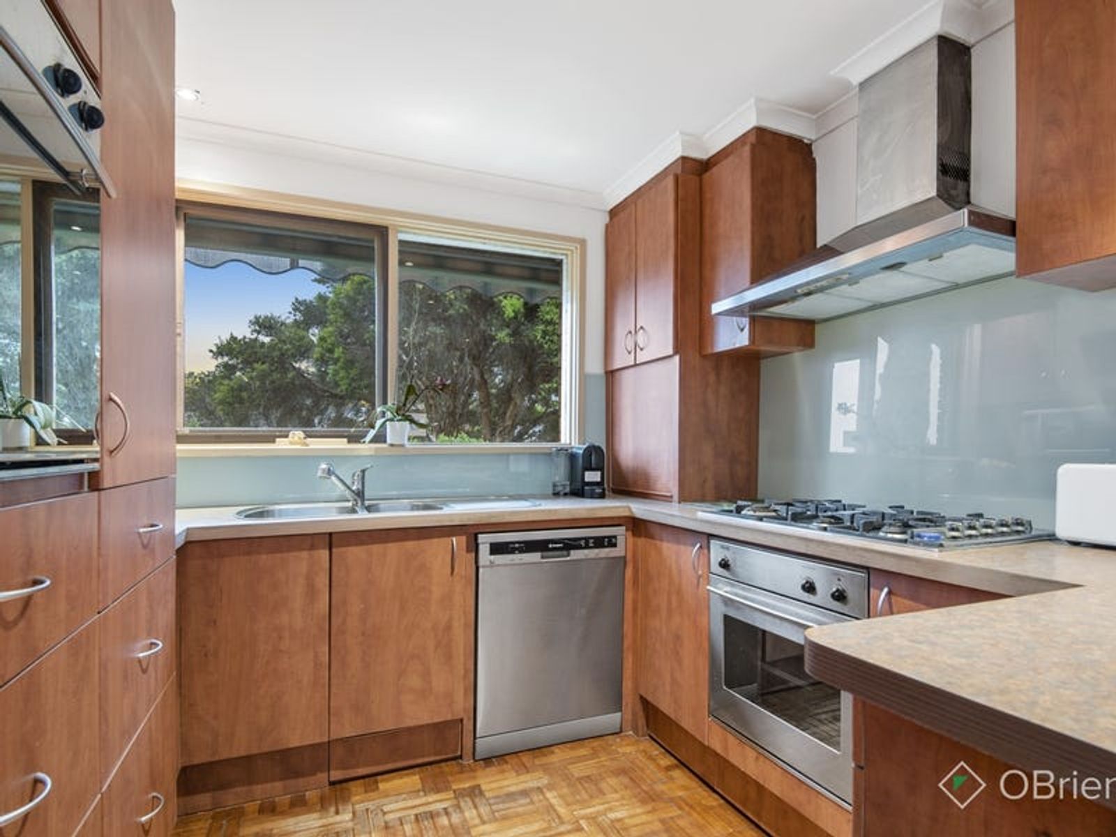 10 Reed Court, Endeavour Hills, VIC 3802, Endeavour Hills - Thumbnail 3