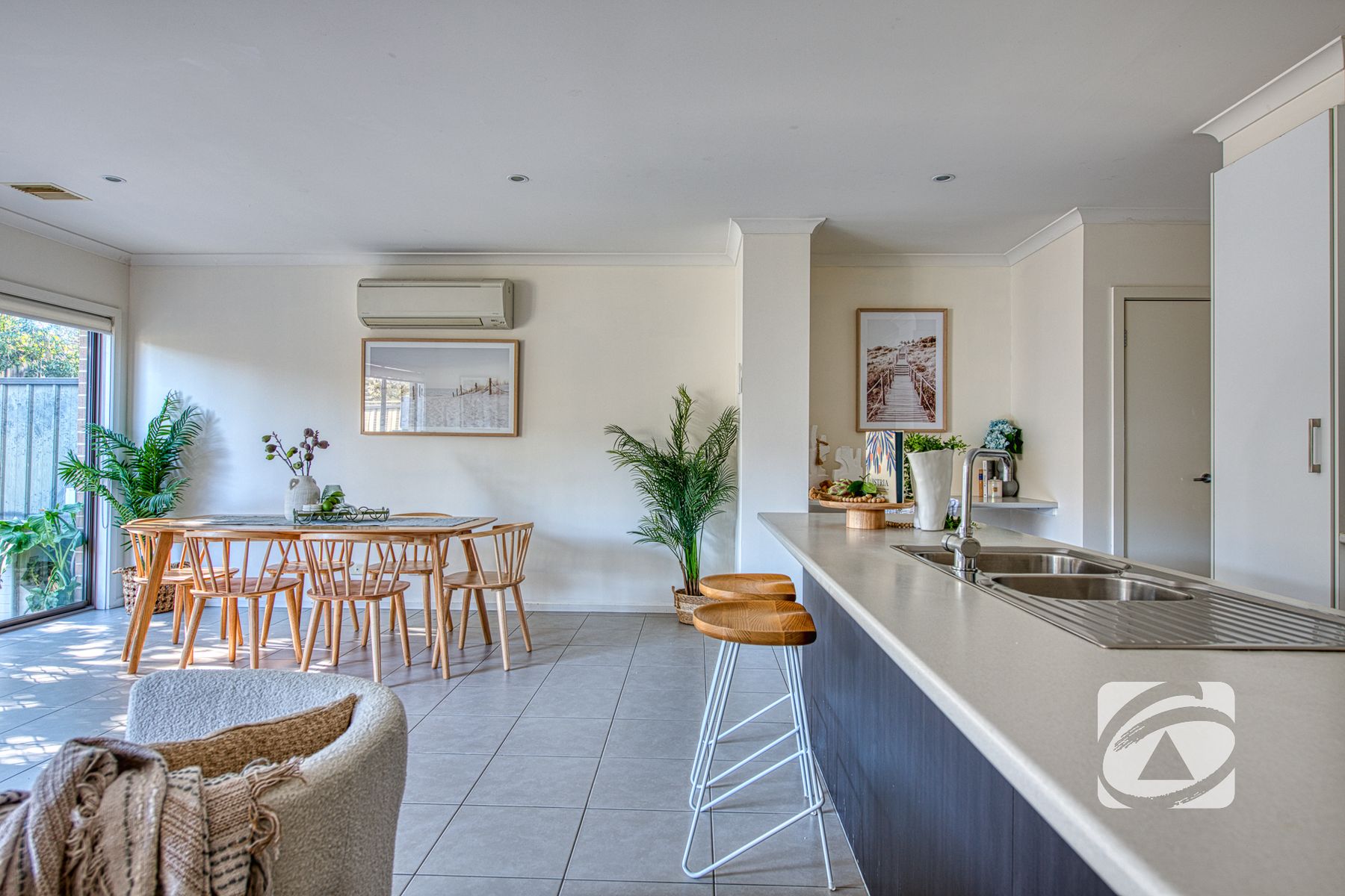 23/23 Atlantic Drive, Pakenham VIC 3810, Pakenham - Thumbnail 2