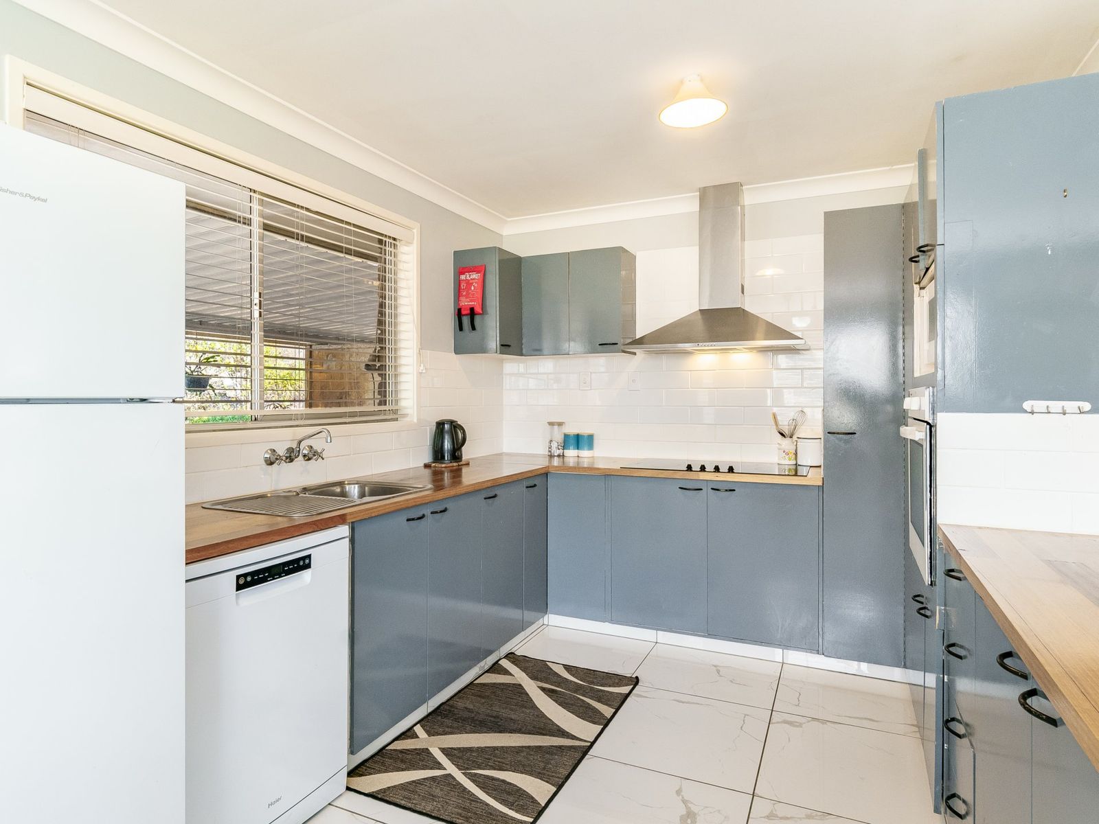 2 Hillside Drive, Fairy Hill - Thumbnail 8