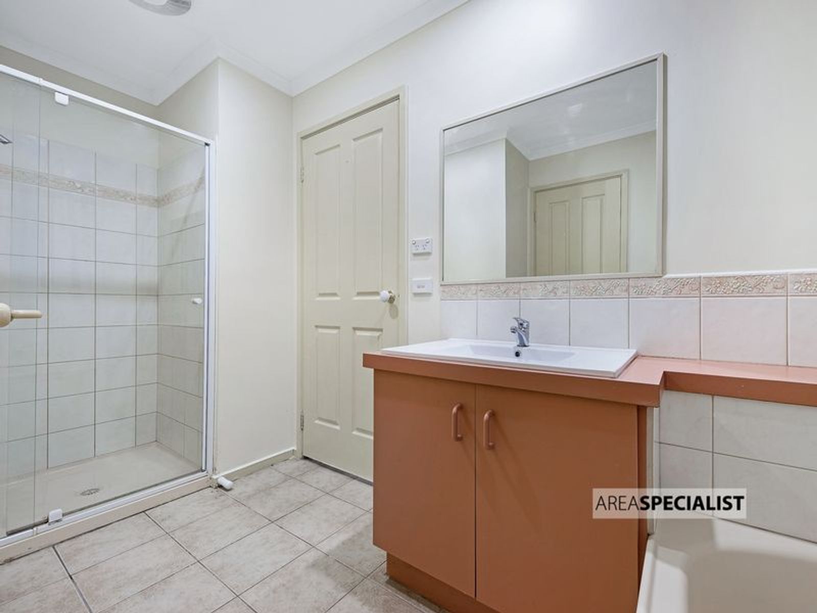 16 Kila Street, Heidelberg West, Cranbourne North - Thumbnail 7