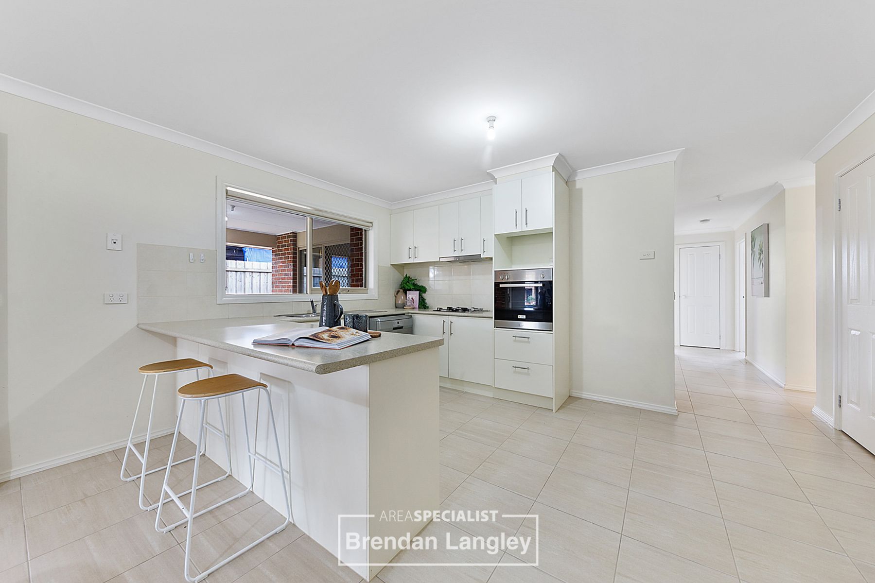 21 Licodia Drive, Pakenham, VIC 3810, Pakenham - Thumbnail 8