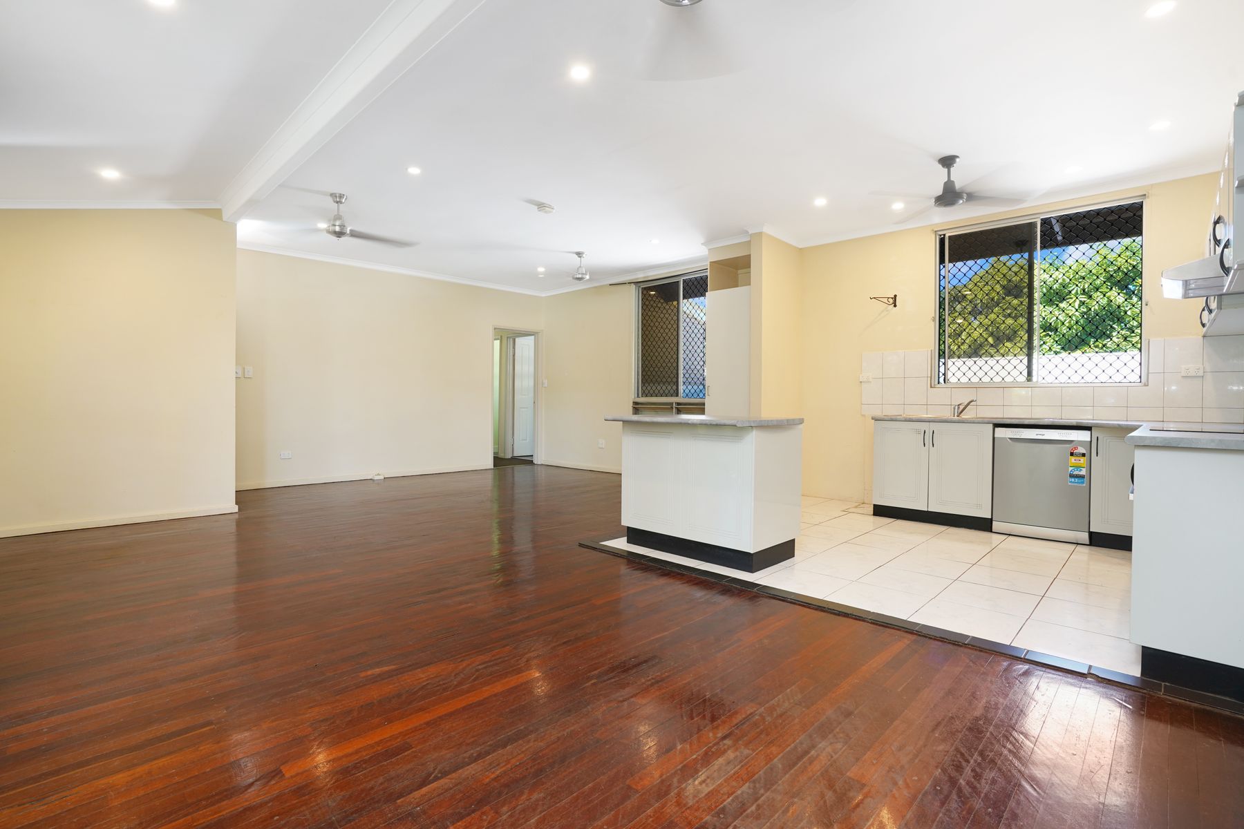 18 Chin Street, Millner NT 0810, Millner - Thumbnail 8