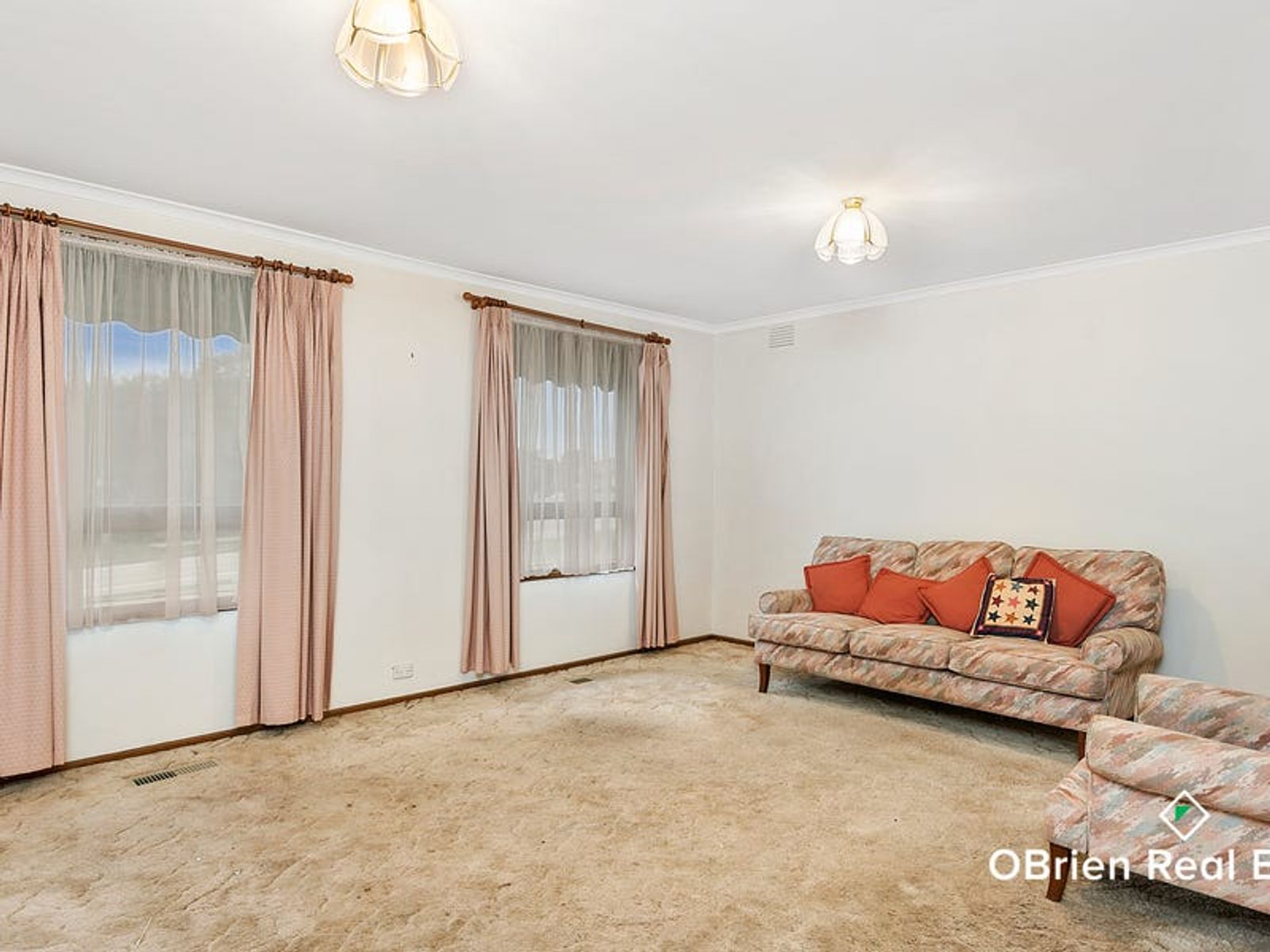 6 Scotsburn Way, Endeavour Hills, VIC 3802, Endeavour Hills - Thumbnail 4