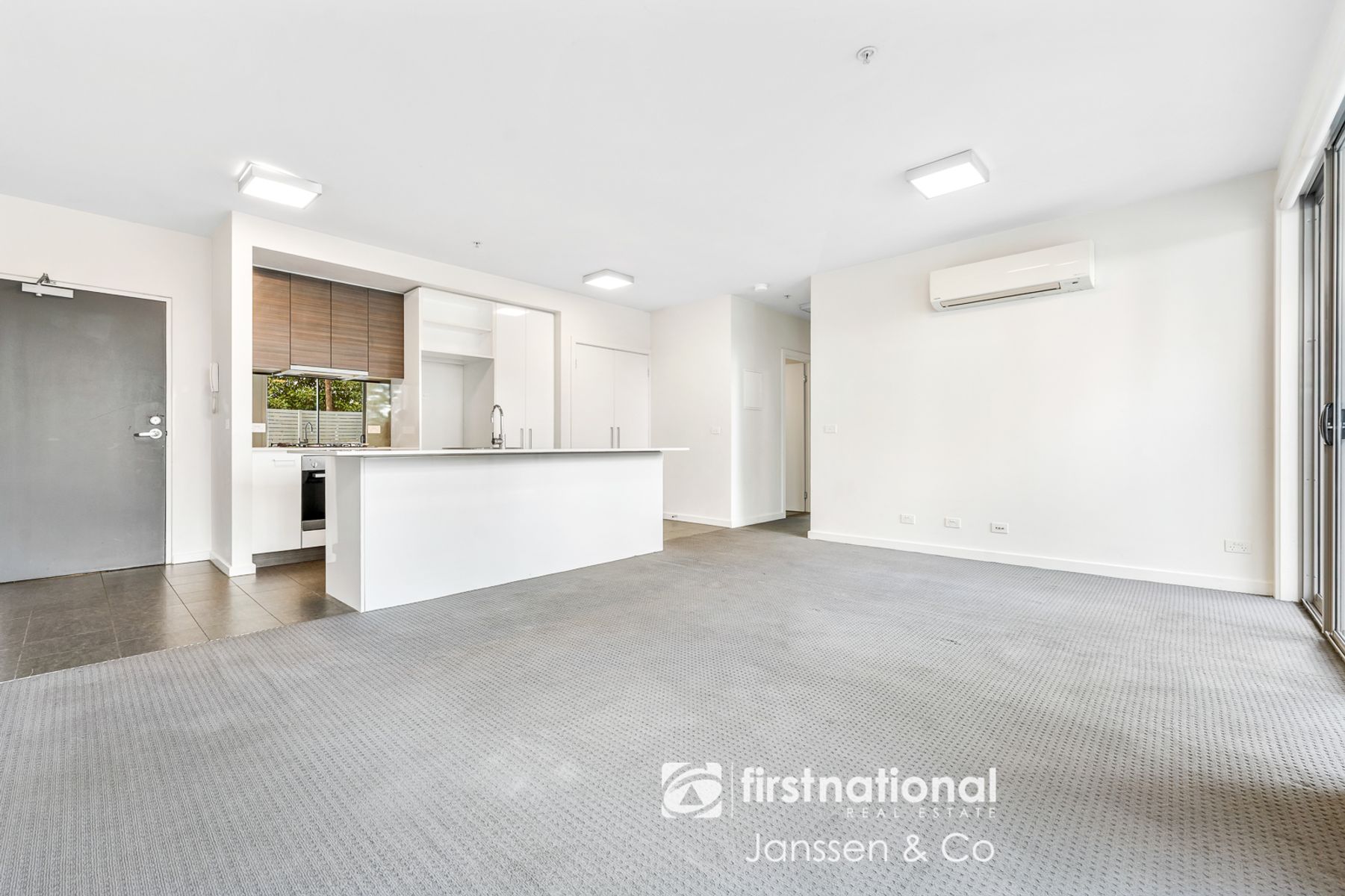 109/8 Yarra Bing Crescent, Burwood VIC 3125, Burwood - Thumbnail 4