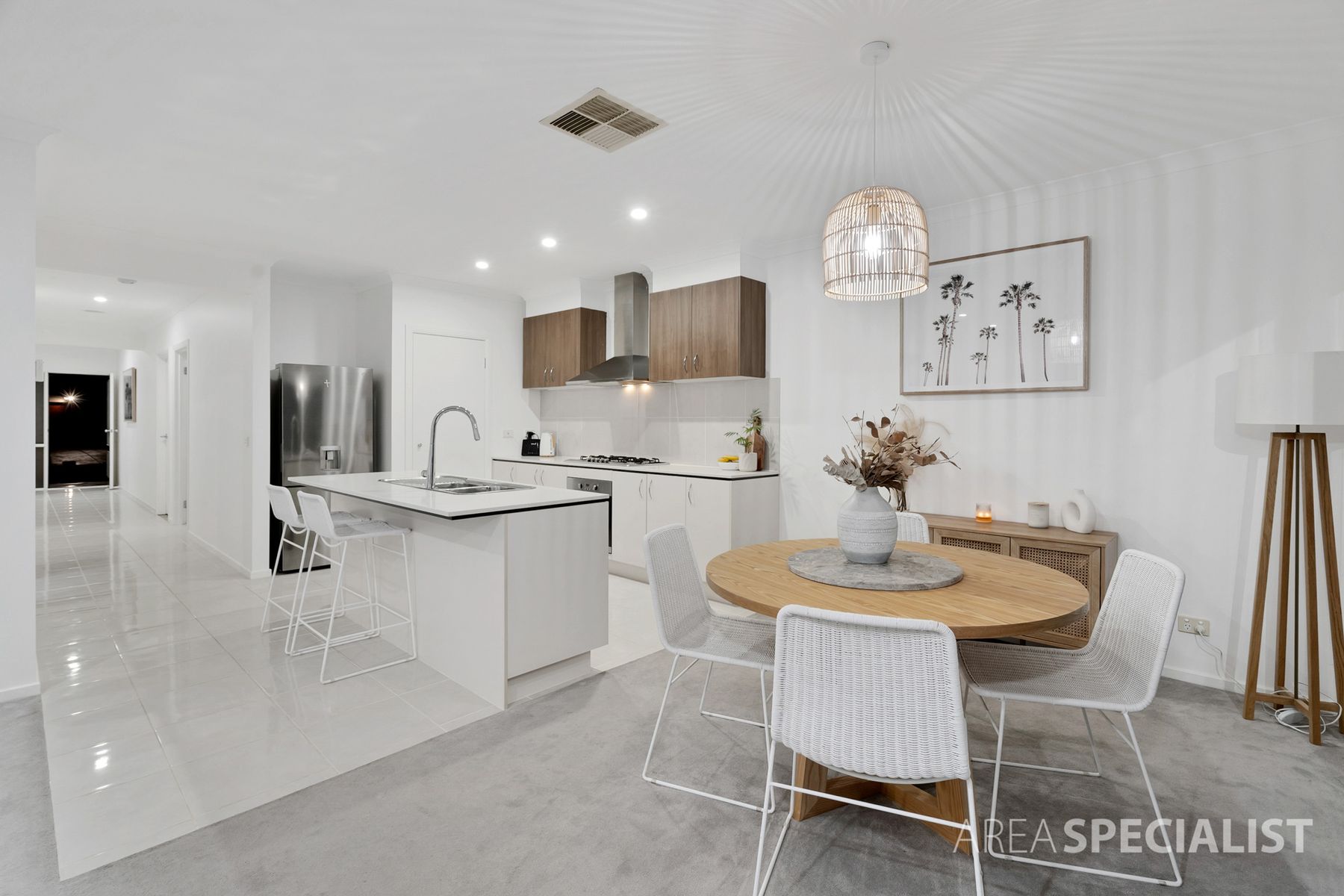 3 Camolina Way, Clyde North, VIC 3978, Clyde North - Thumbnail 5