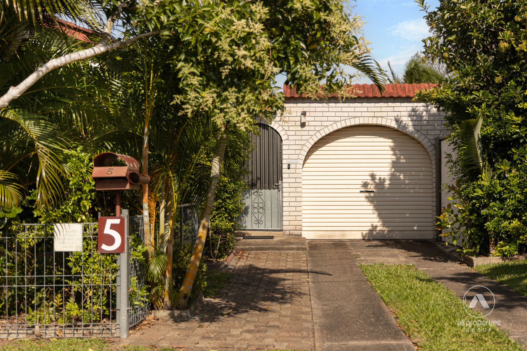5 Carinya Street, Crestmead QLD 4132, Crestmead - Thumbnail 2