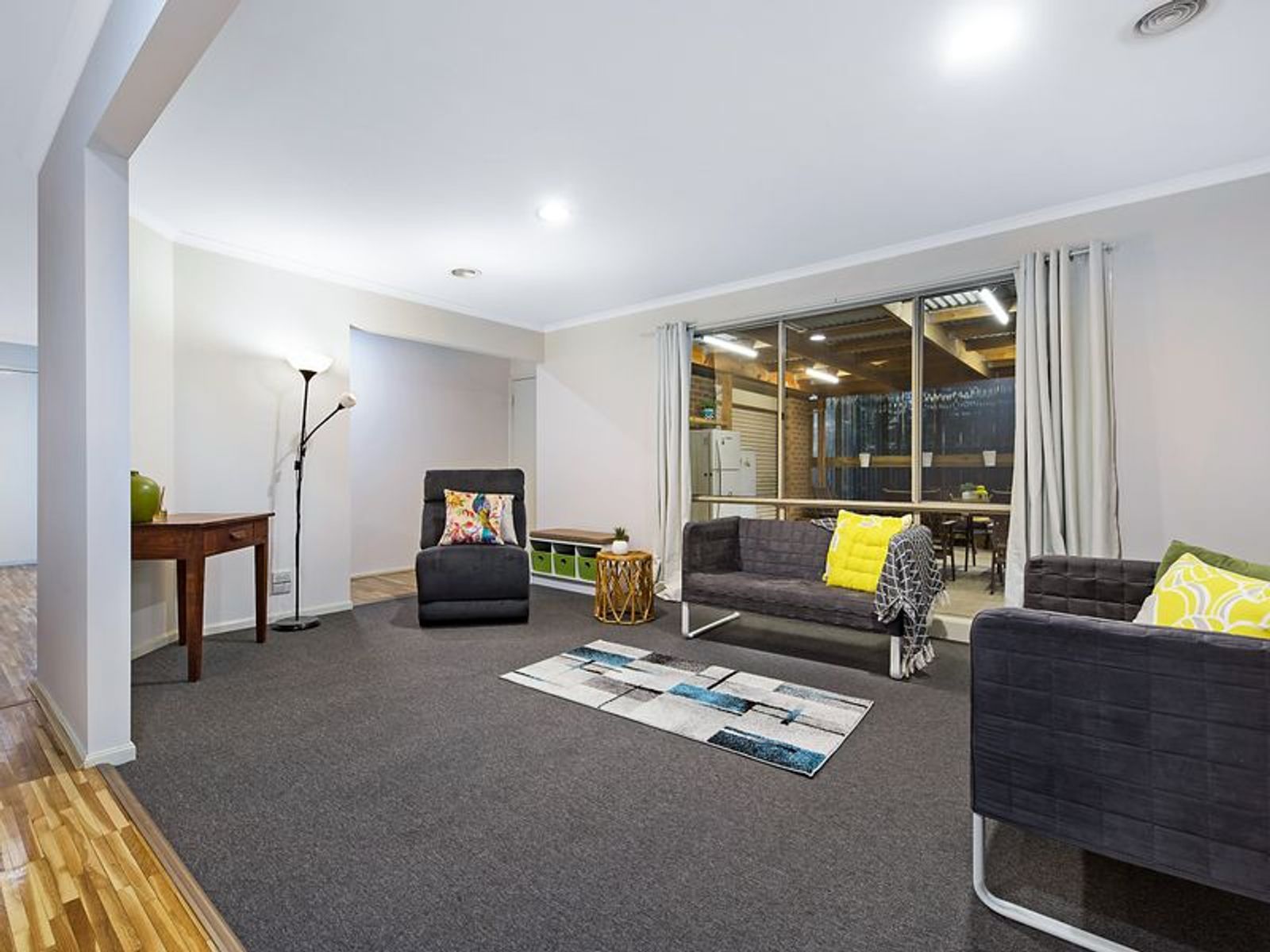8 Nile Cresent, Cranbourne, VIC 3977, Cranbourne - Thumbnail 3