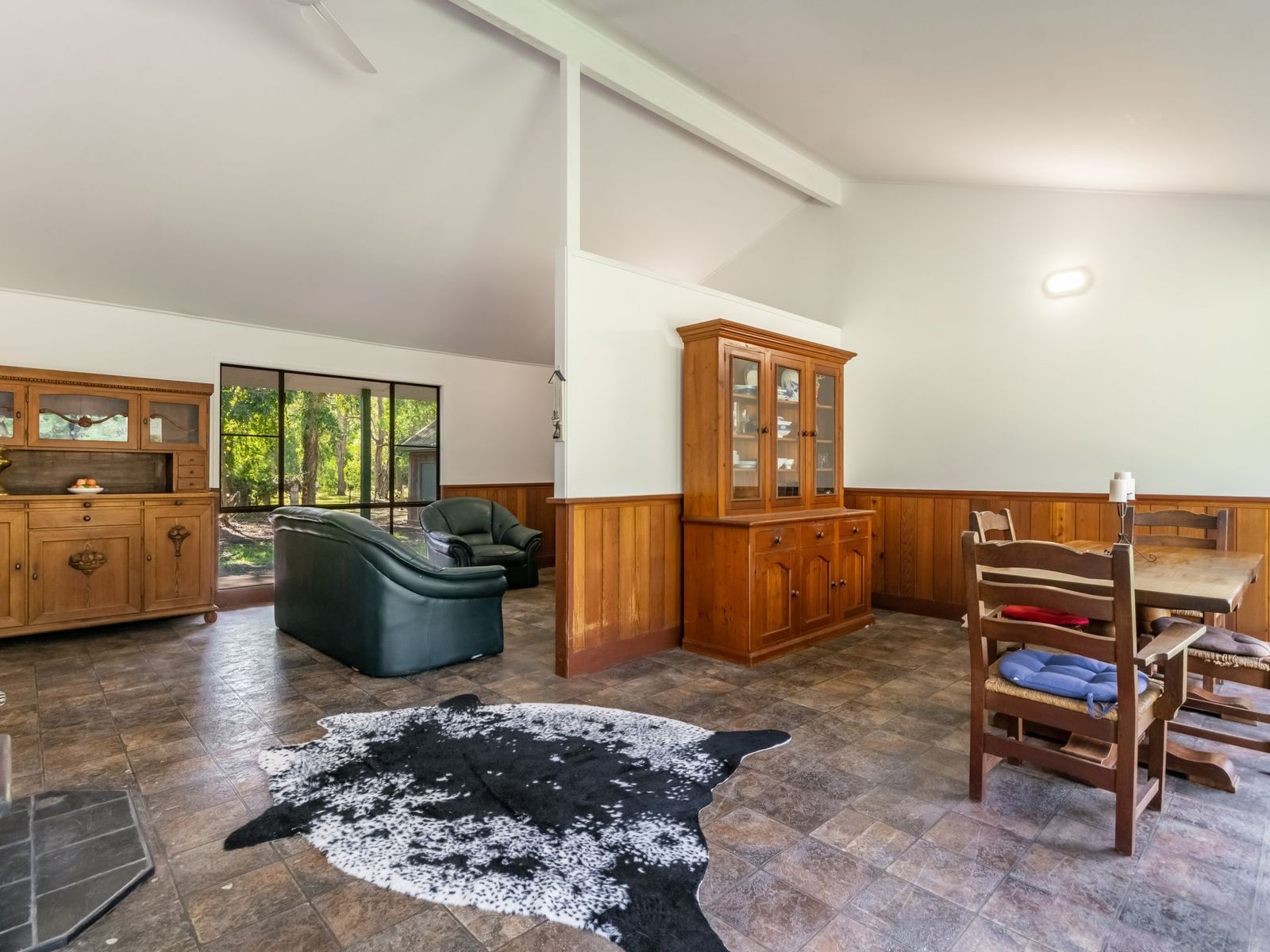 1145 Ellangowan Road, Ellangowan - Thumbnail 8