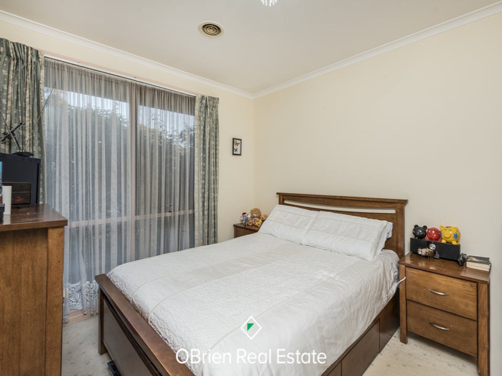 14 Axedale Crescent, Endeavour Hills, VIC 3802, Endeavour Hills - Thumbnail 6
