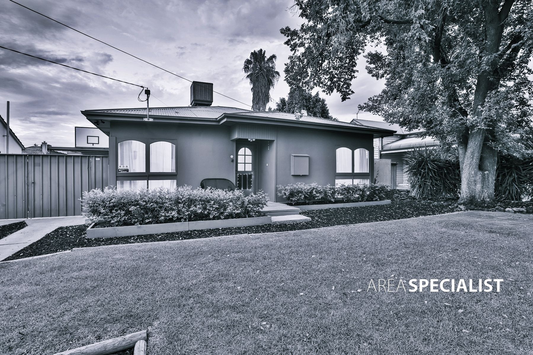 21 Floral Avenue East, Mildura, VIC 3500, Mildura - Thumbnail 2
