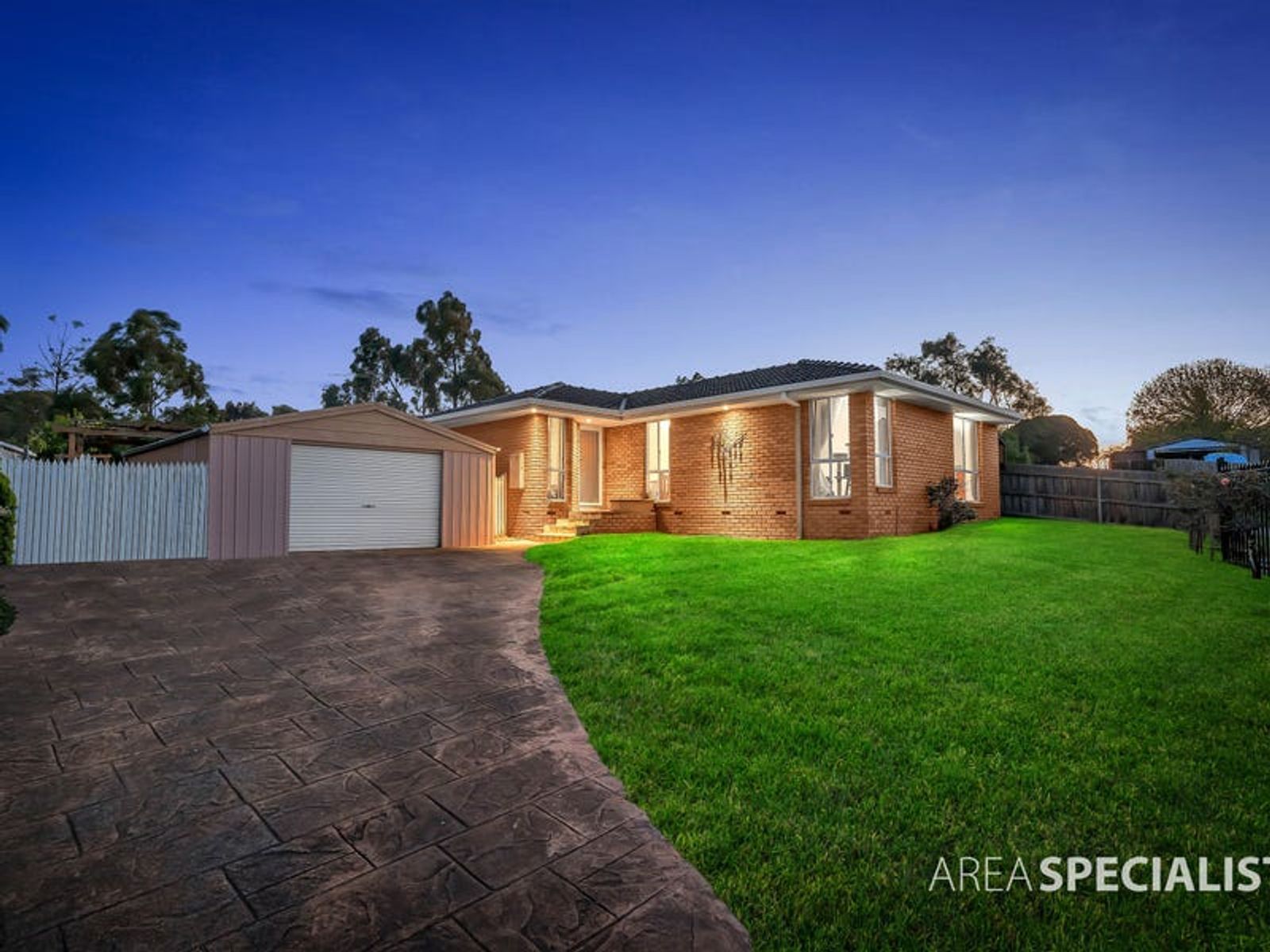 10 Dalvana Court, Hampton Park, VIC 3976