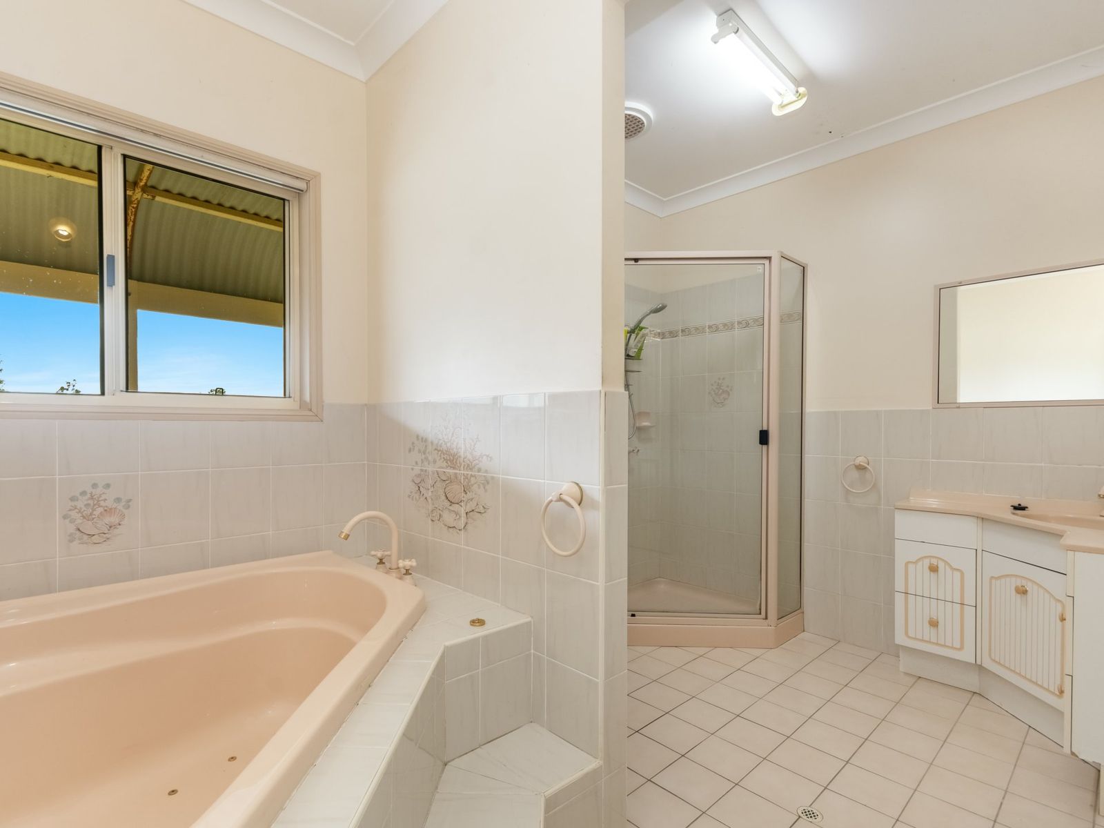 1360 Spring Grove Road, Spring Grove - Thumbnail 8