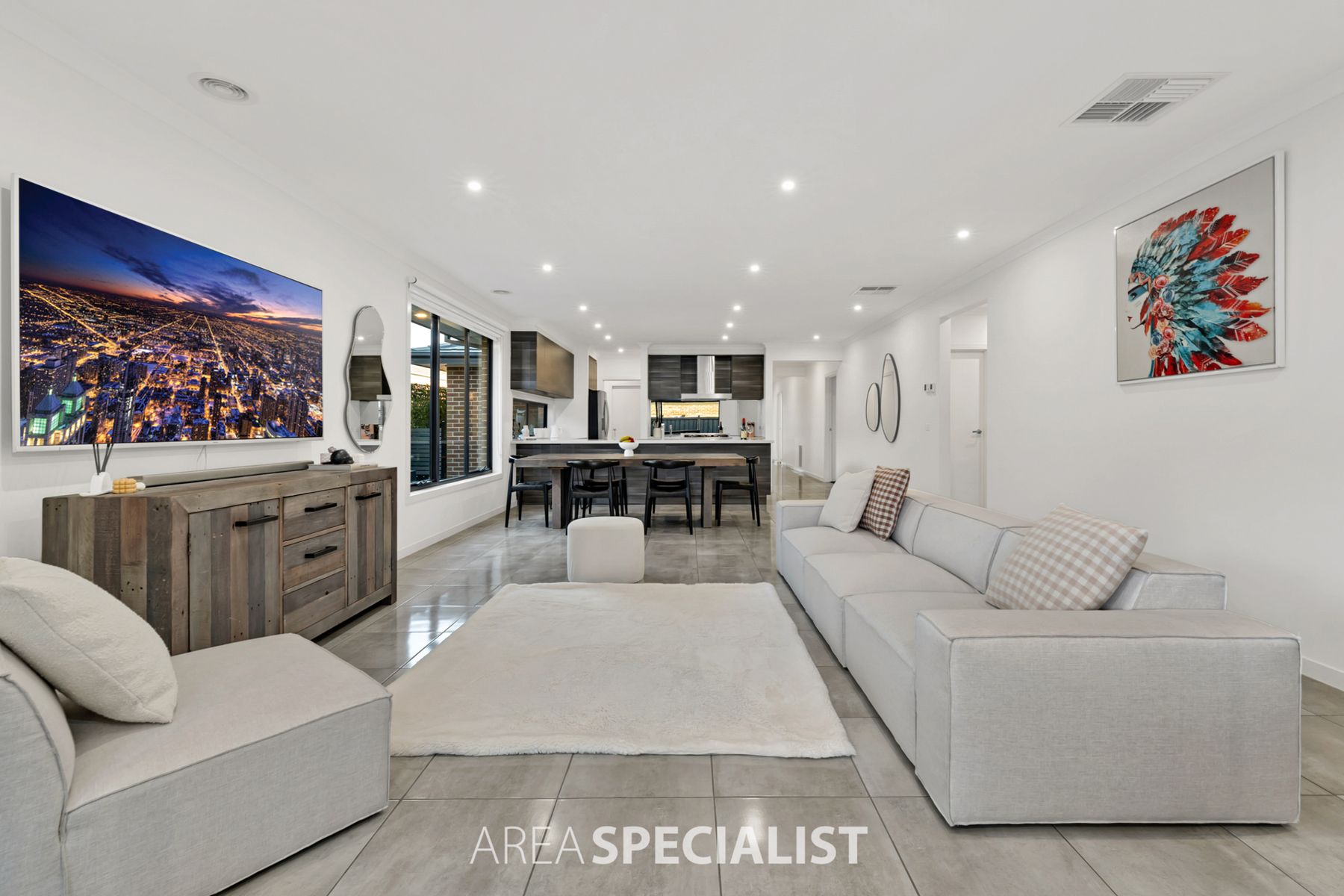 44 Quarters Boulevard, Cranbourne West, VIC 3977, Cranbourne West - Thumbnail 2