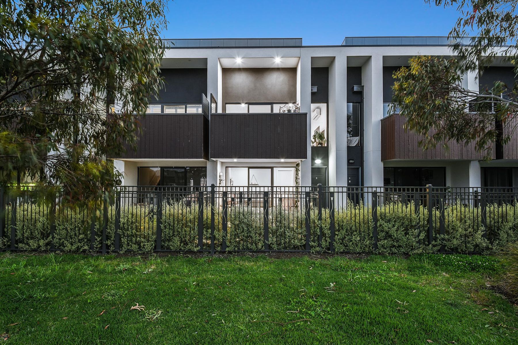 6 Bavadia Place, Keysborough, VIC 3173, Keysborough - Thumbnail 2