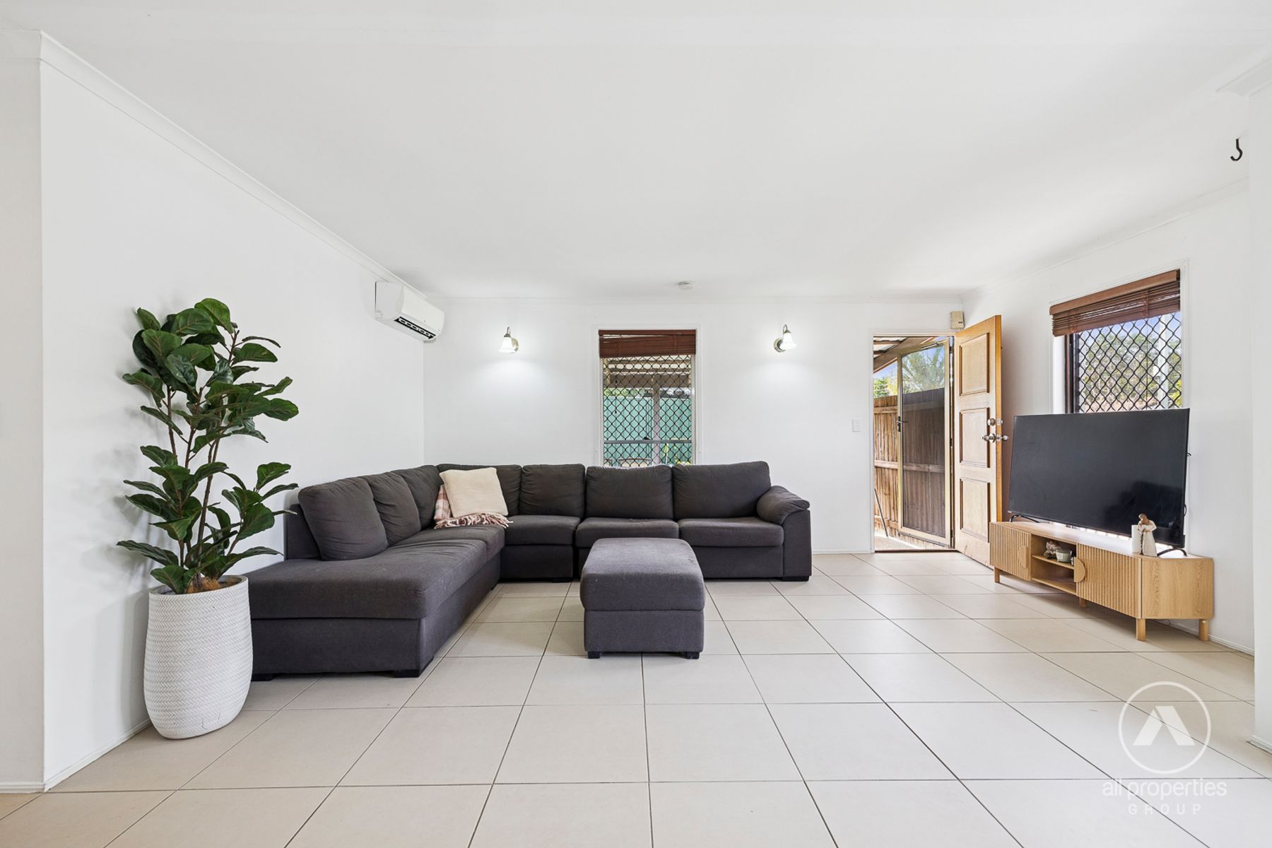 3 CAMPDEN STREET, Browns Plains QLD 4118, Browns Plains - Thumbnail 4