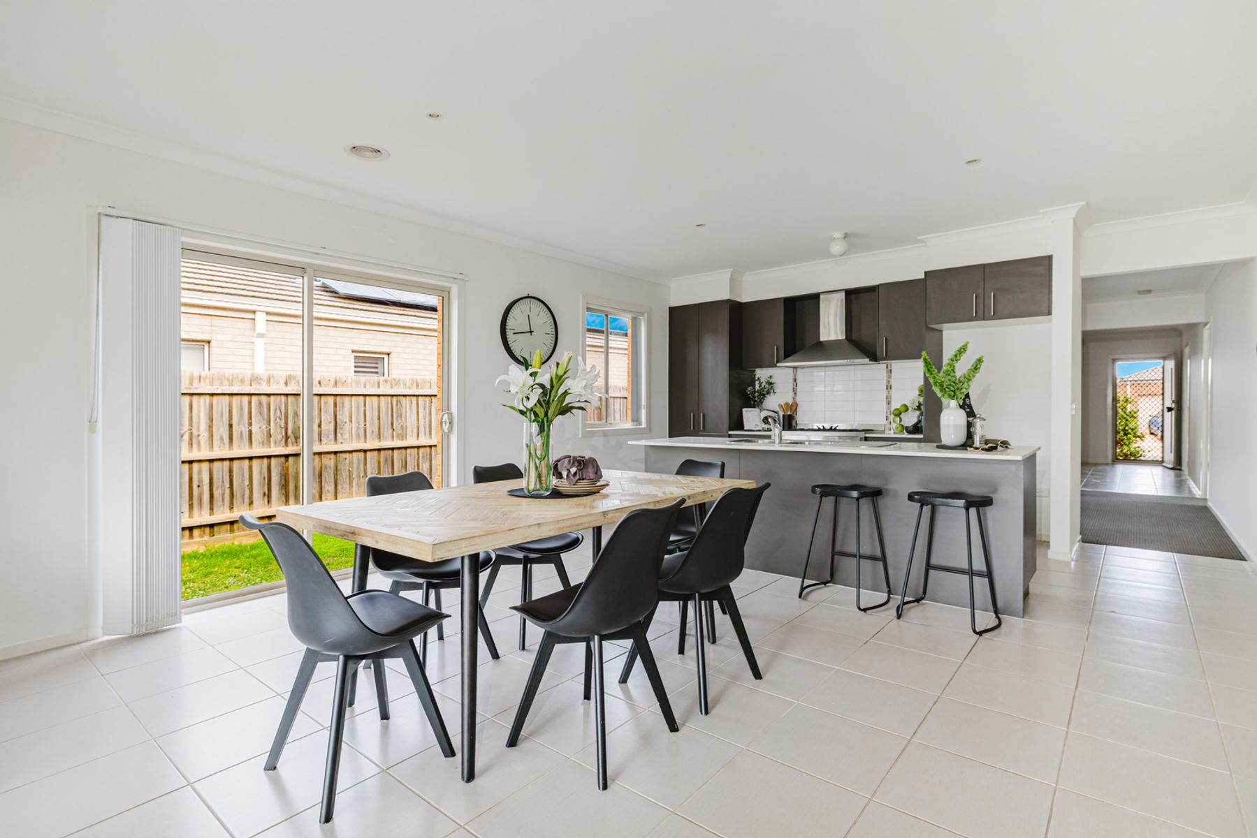 17 Equine Circuit, Melton South VIC 3338, Melton South - Thumbnail 2