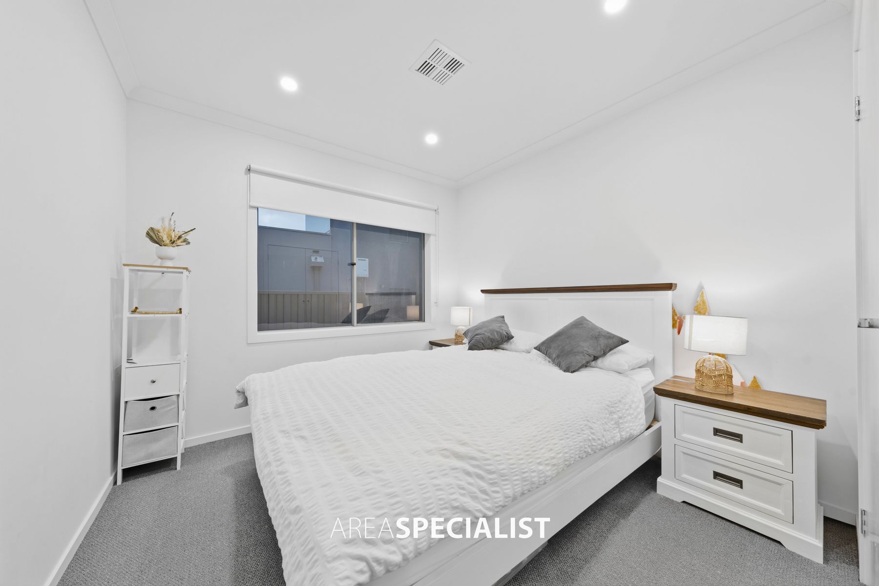 8 Cavern Boulevard, Clyde North, Clyde North - Thumbnail 8