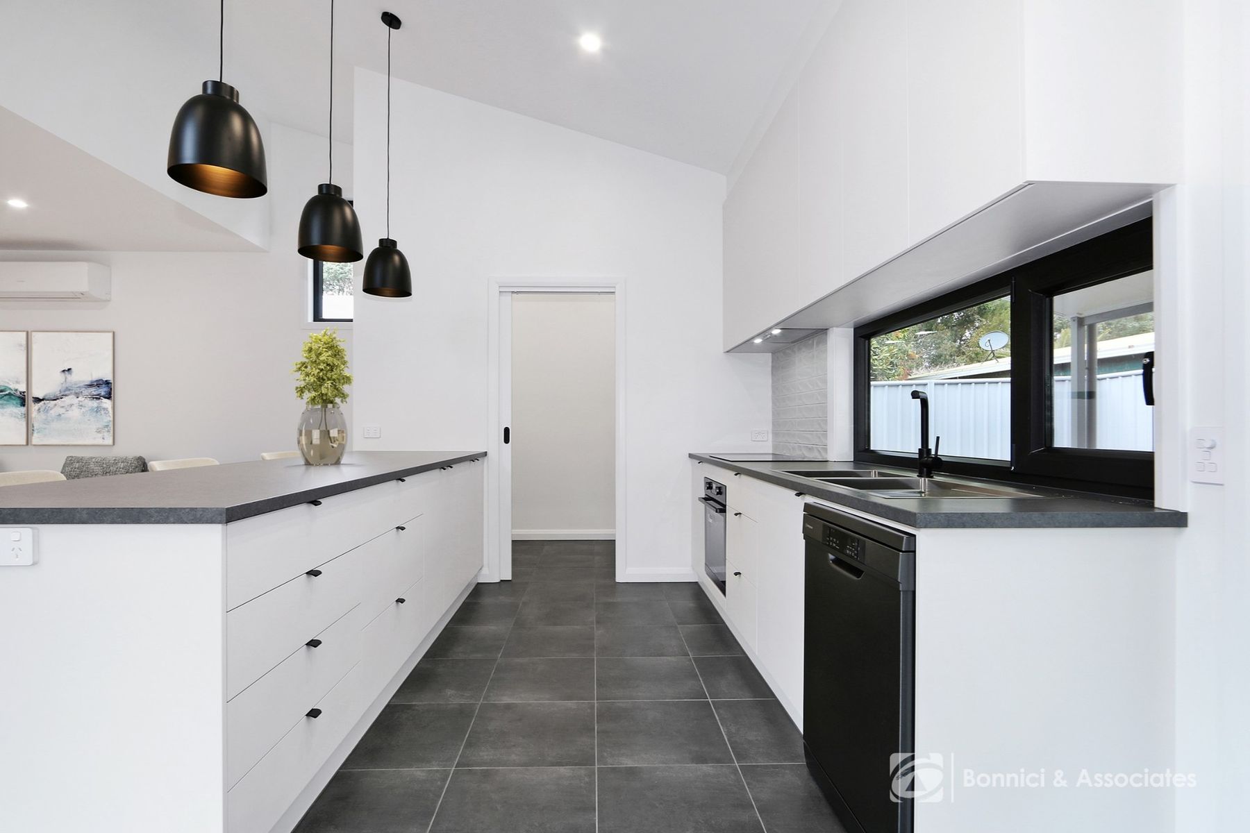 23A Balaclava Road, Beechworth VIC 3747, Beechworth - Thumbnail 5