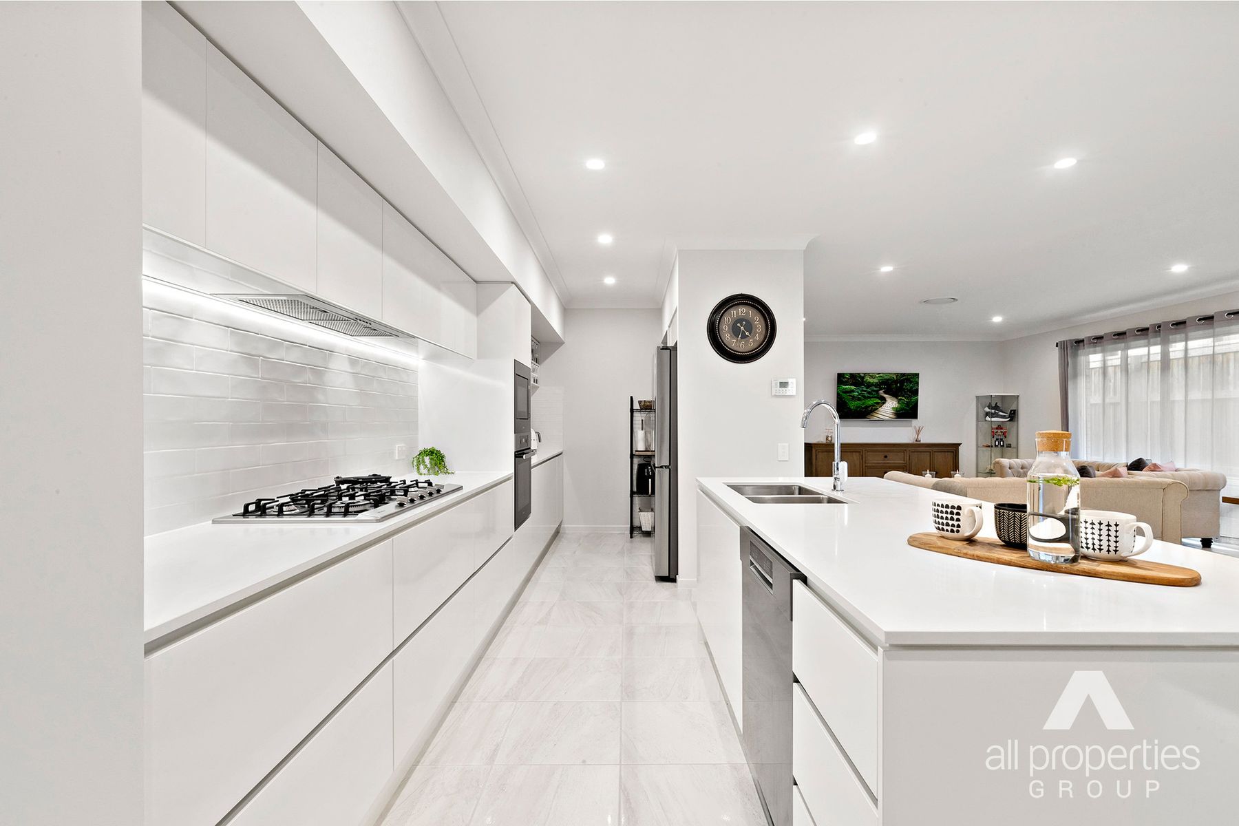 8 Hedge Lane, Greenbank QLD 4124, Greenbank - Thumbnail 3