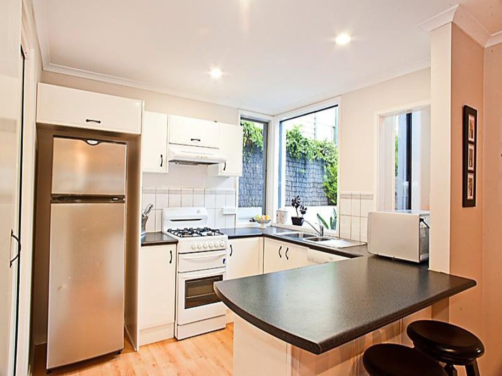 2/94A Bayswater Road, Kensington - Thumbnail 6