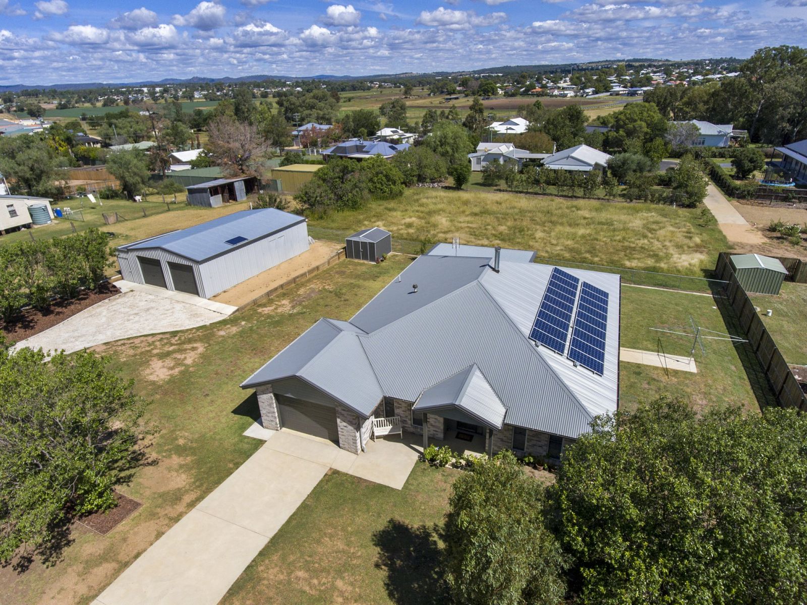 142 Oxenham Street, Warwick - Thumbnail 4