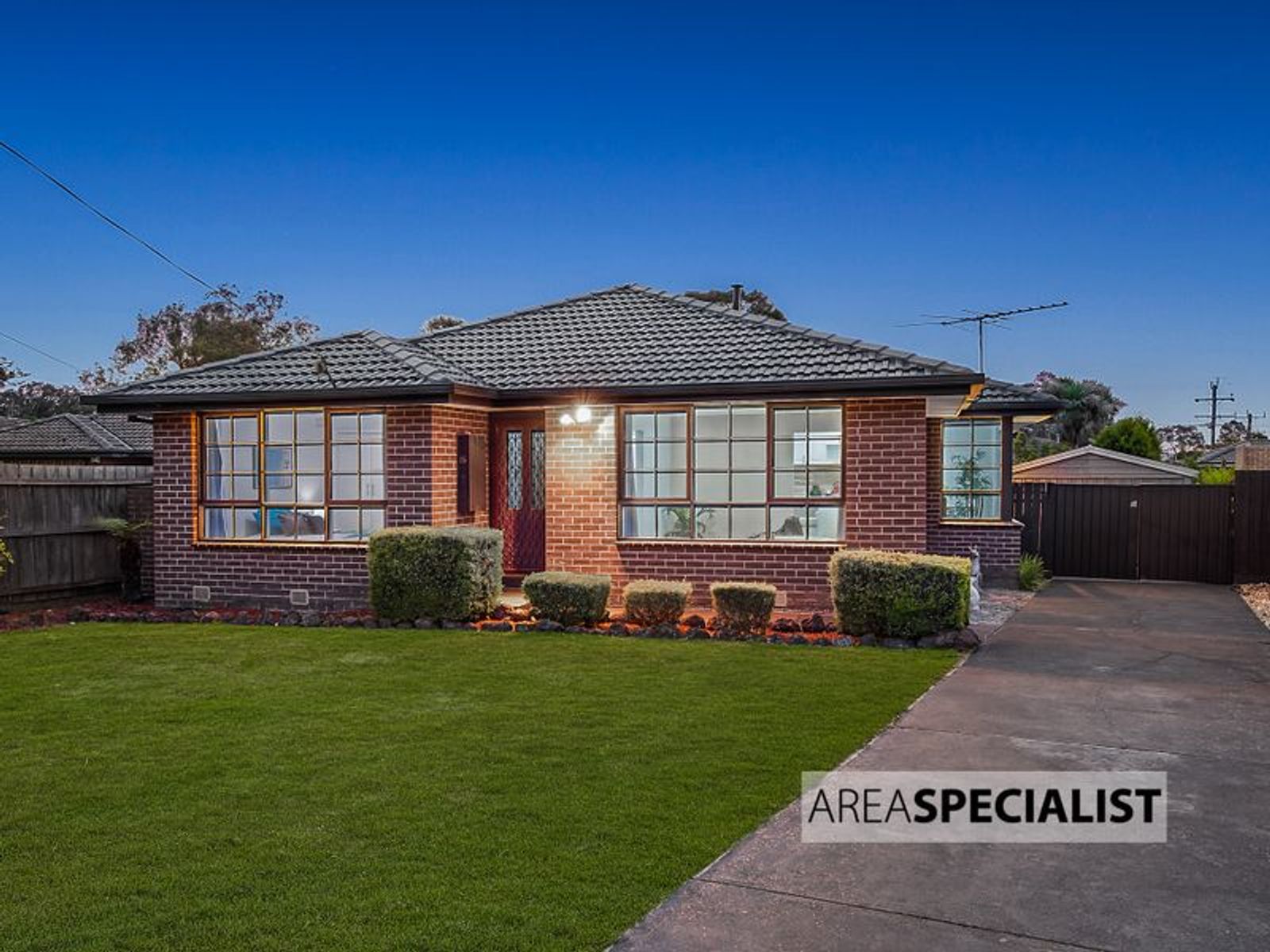 15 Marshall Court, Hampton Park, VIC 3976, Hampton Park - Thumbnail 2