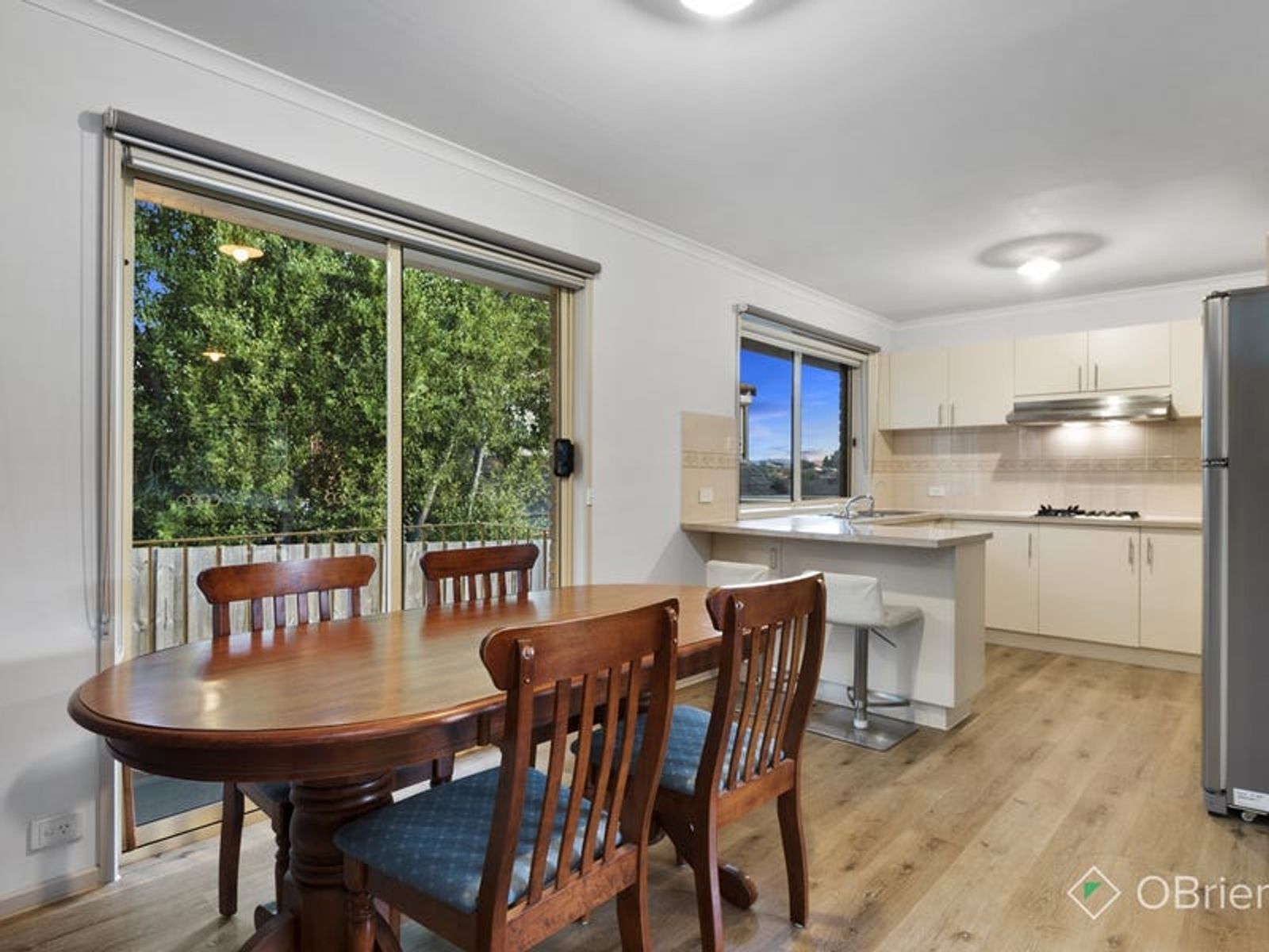 2/116 John Fawkner Drive, Endeavour Hills, VIC 3802, Endeavour Hills - Thumbnail 3