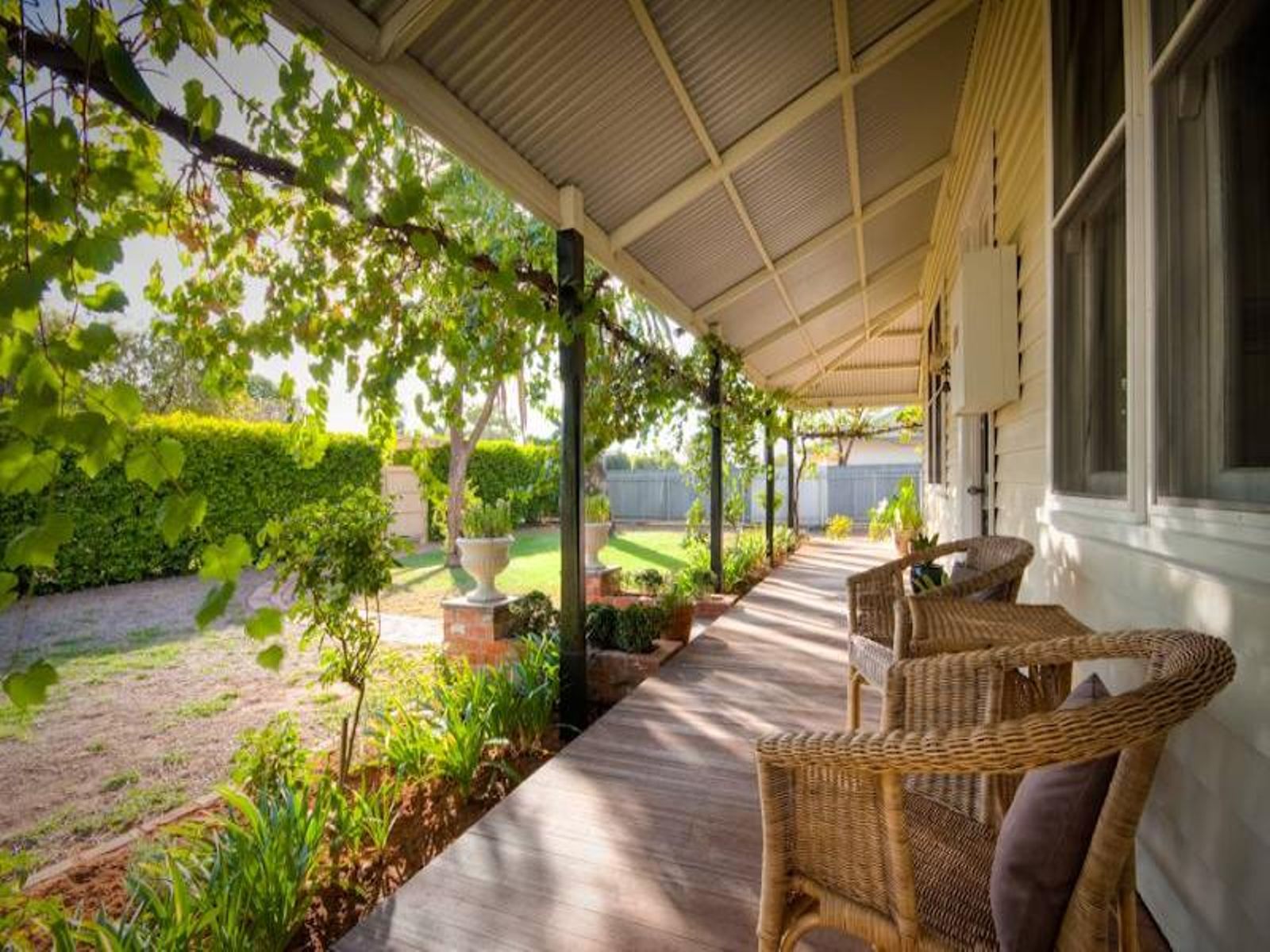 108 Twelfth Street, Mildura - Thumbnail 2