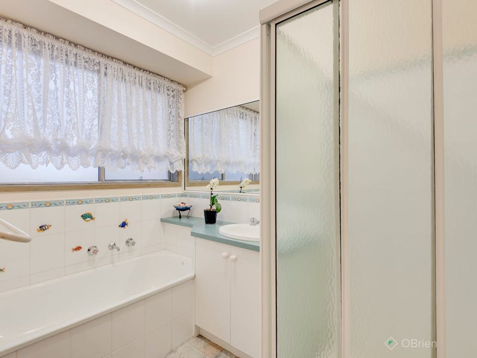 14 Showjump Crescent, Endeavour Hills, VIC 3802, Endeavour Hills - Thumbnail 7