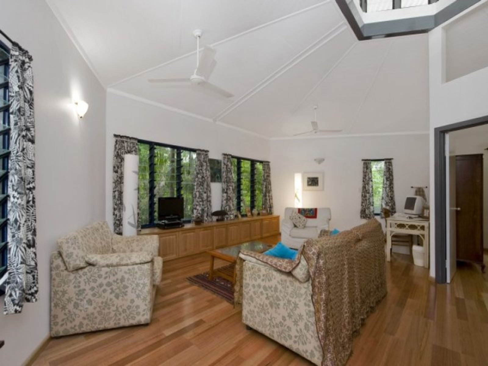 11 Clematis Street, Nightcliff NT 0810, Nightcliff - Thumbnail 6