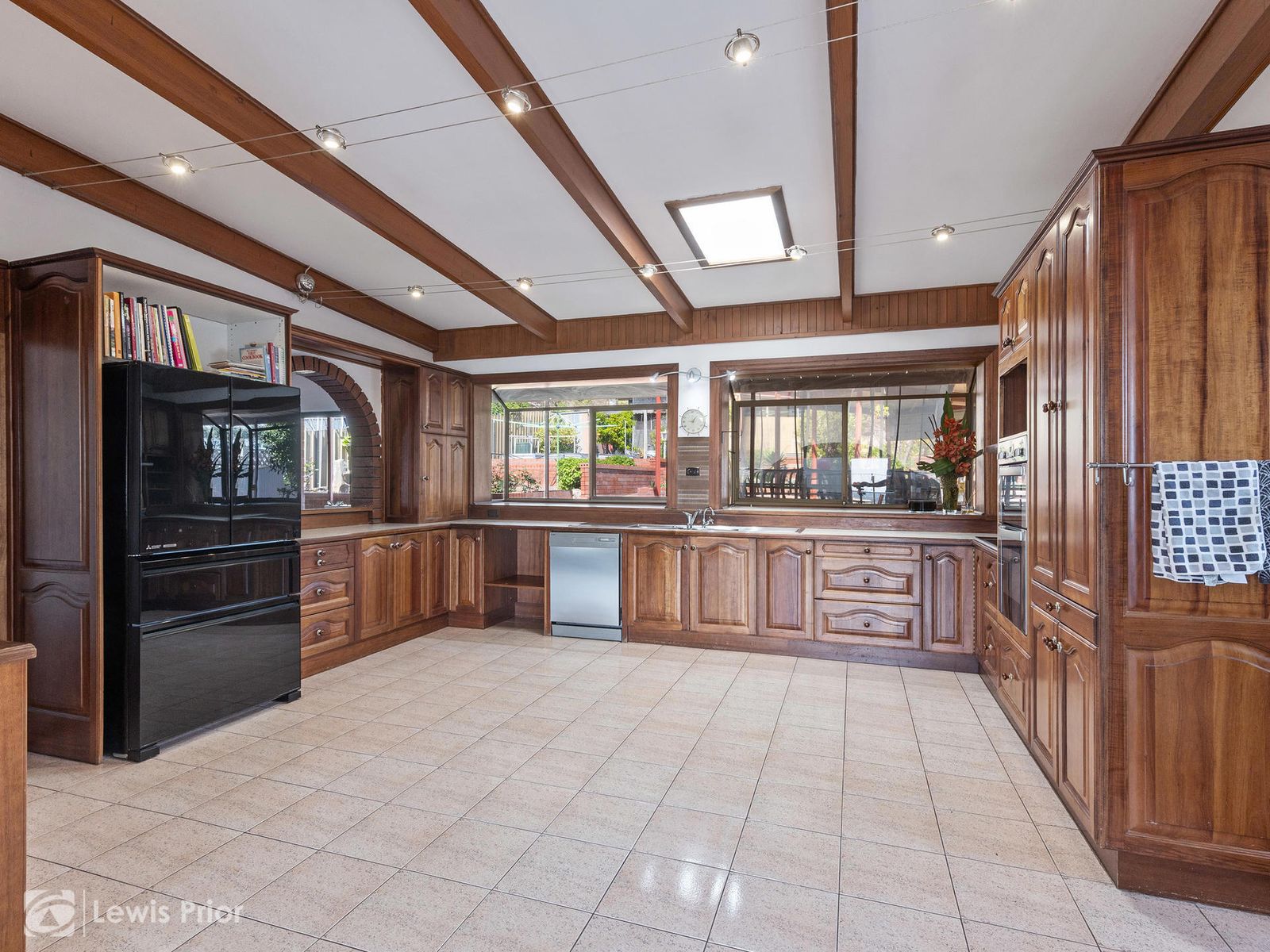31 Trumara Road, Marino SA 5049, Marino - Thumbnail 5