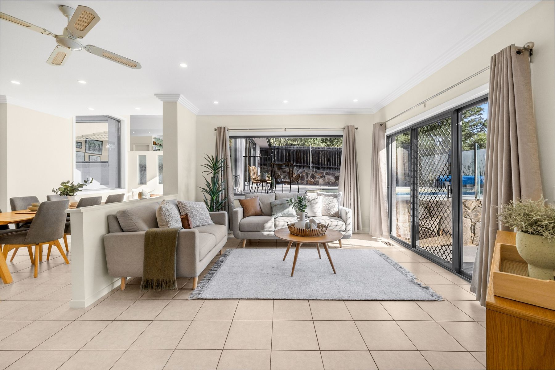 17 Lobelia Close, Jerrabomberra - Thumbnail 4