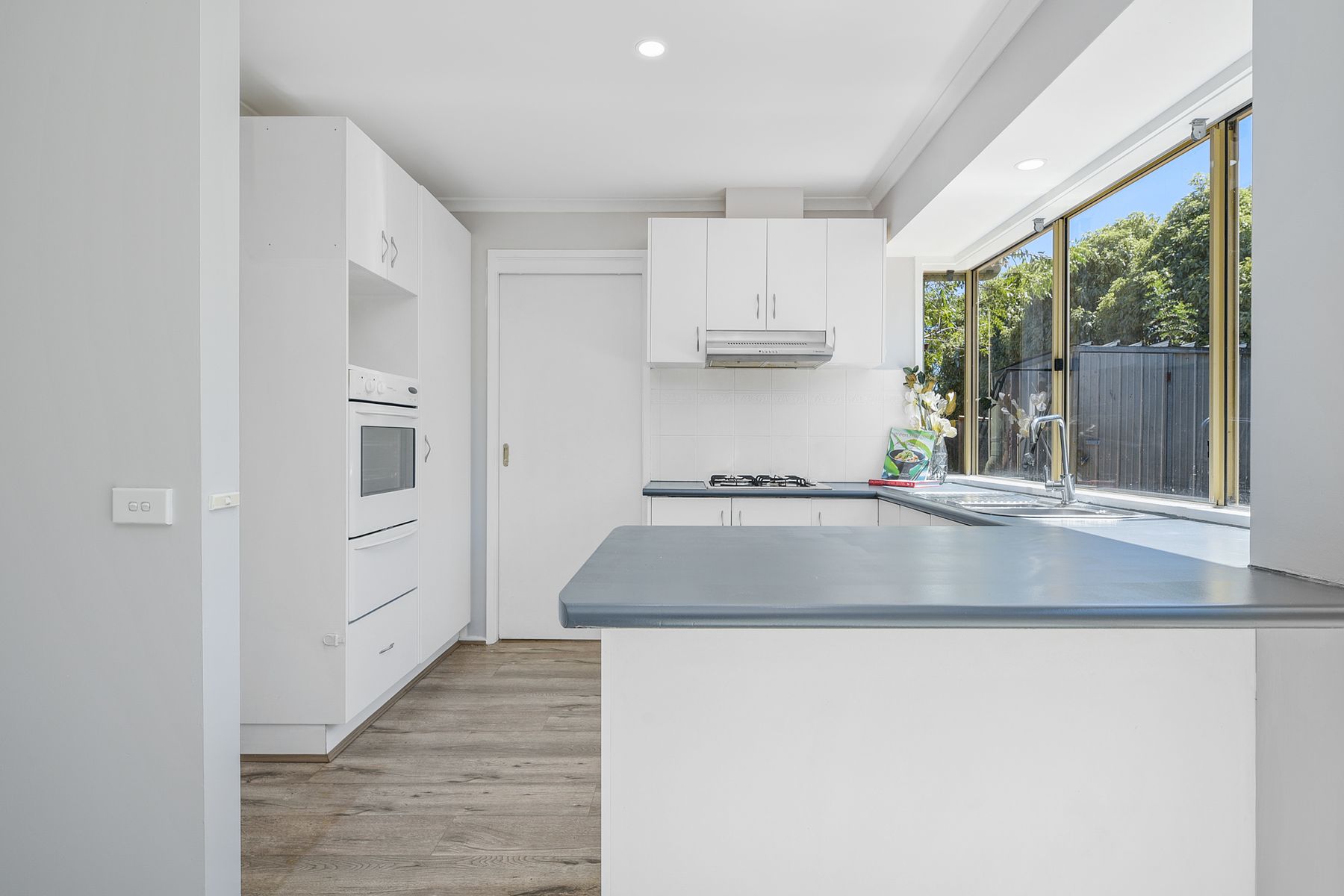 8 Parkside Mews, Cranbourne West, VIC 3977, Cranbourne West - Thumbnail 4
