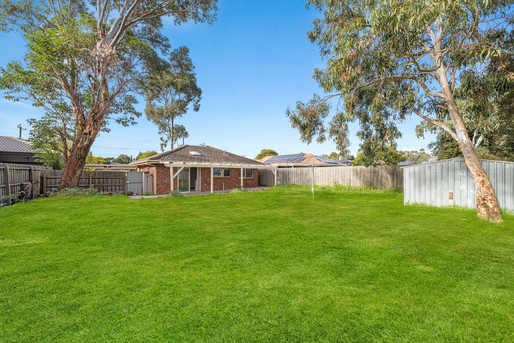 12 Simpson Drive, Dandenong North, VIC 3175, Dandenong North - Thumbnail 3