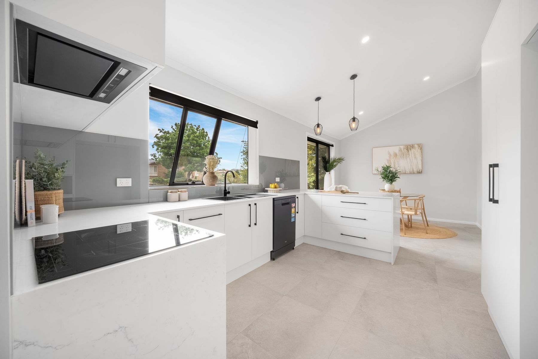 15 Throsby Close, Queanbeyan - Thumbnail 4