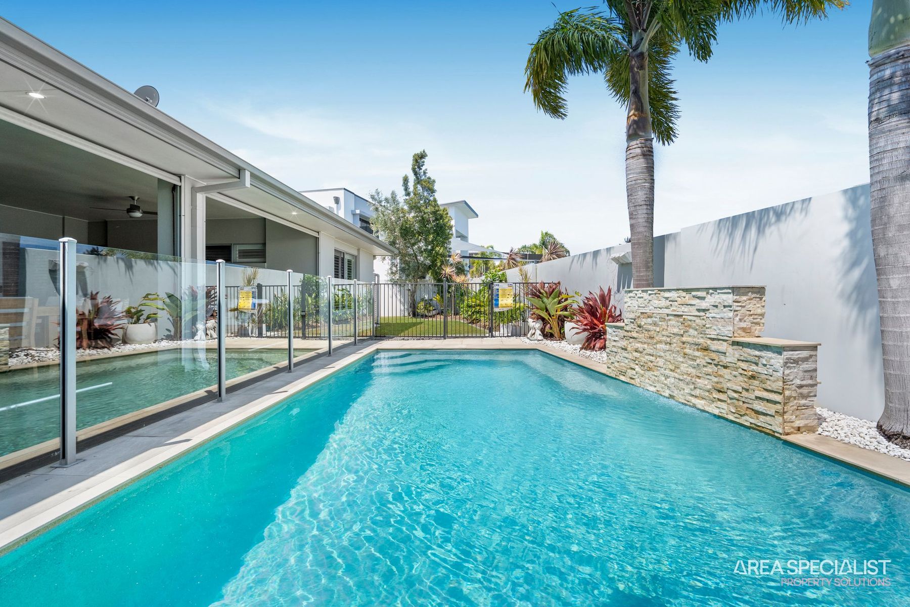 14 Sunset Place, Jacobs Well, QLD 4208, Jacobs Well - Thumbnail 2